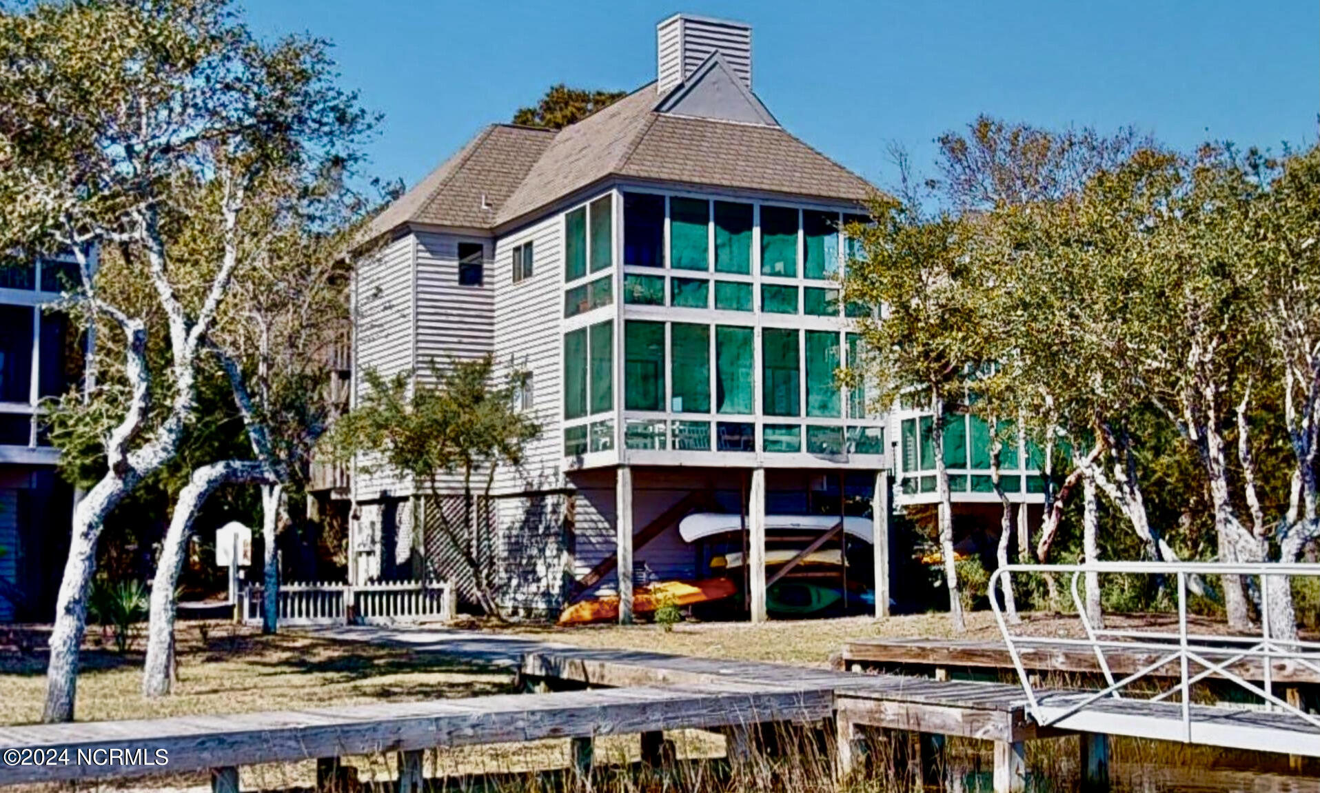 219 N Bald Head Wynd 12B — photo