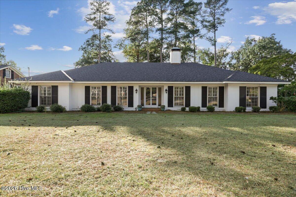 1304 Greenbriar Road — photo