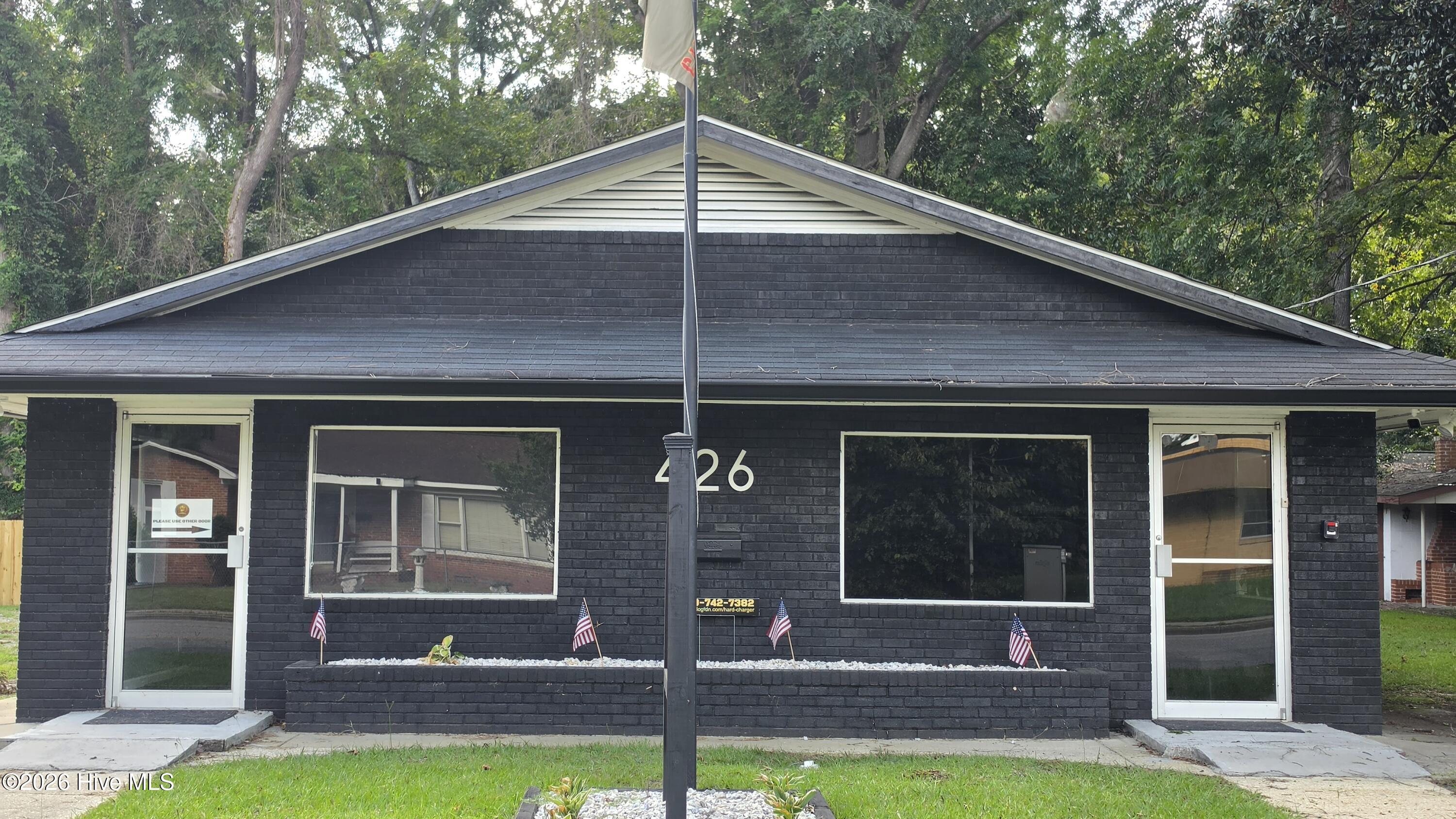 426 S Lee Street — photo