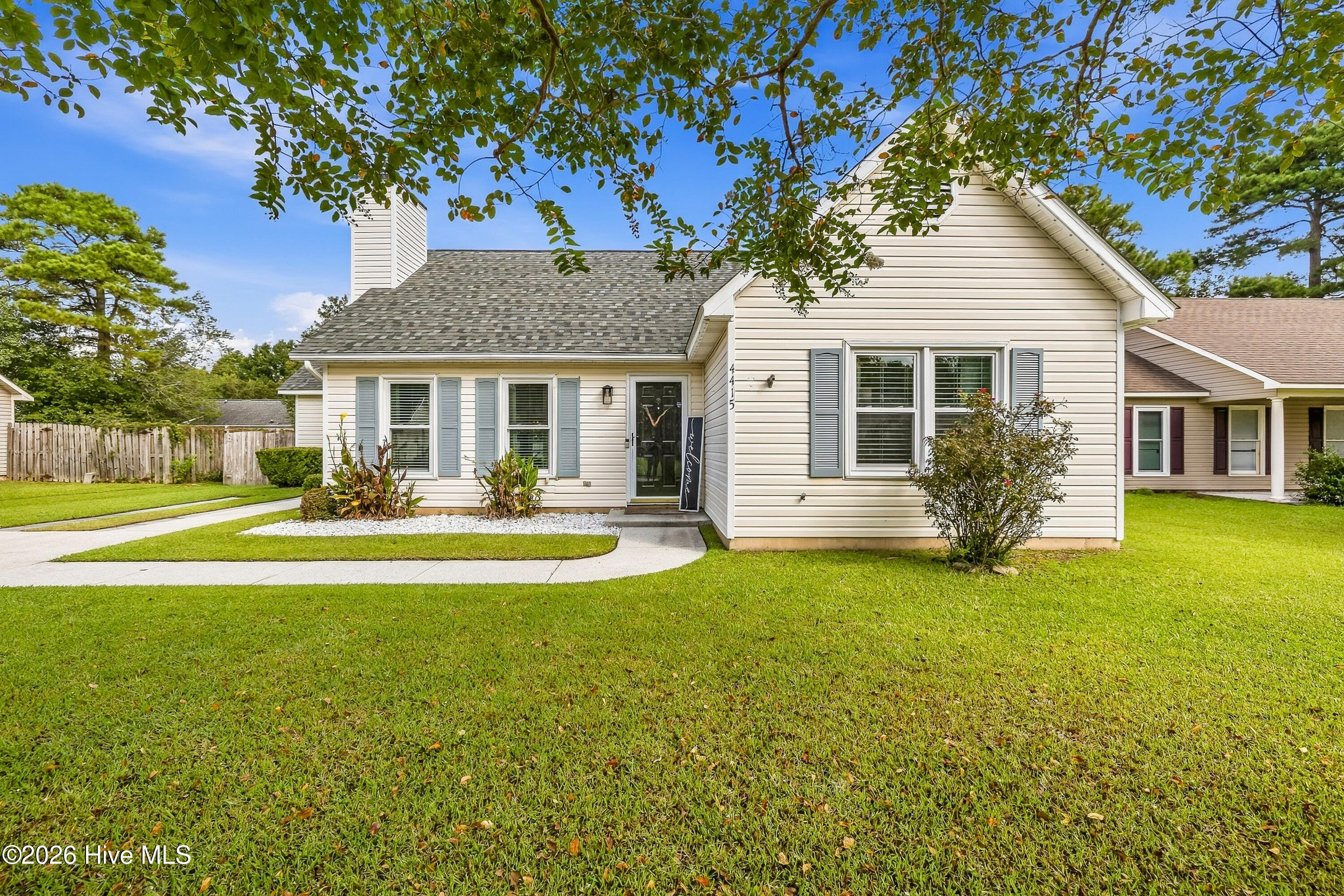 4415 Woodcroft Court — photo