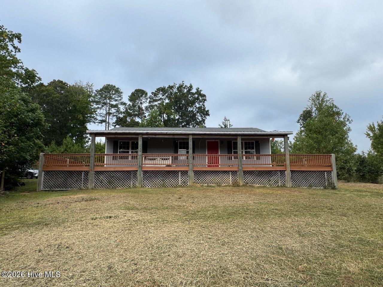 1595 Green Road — photo