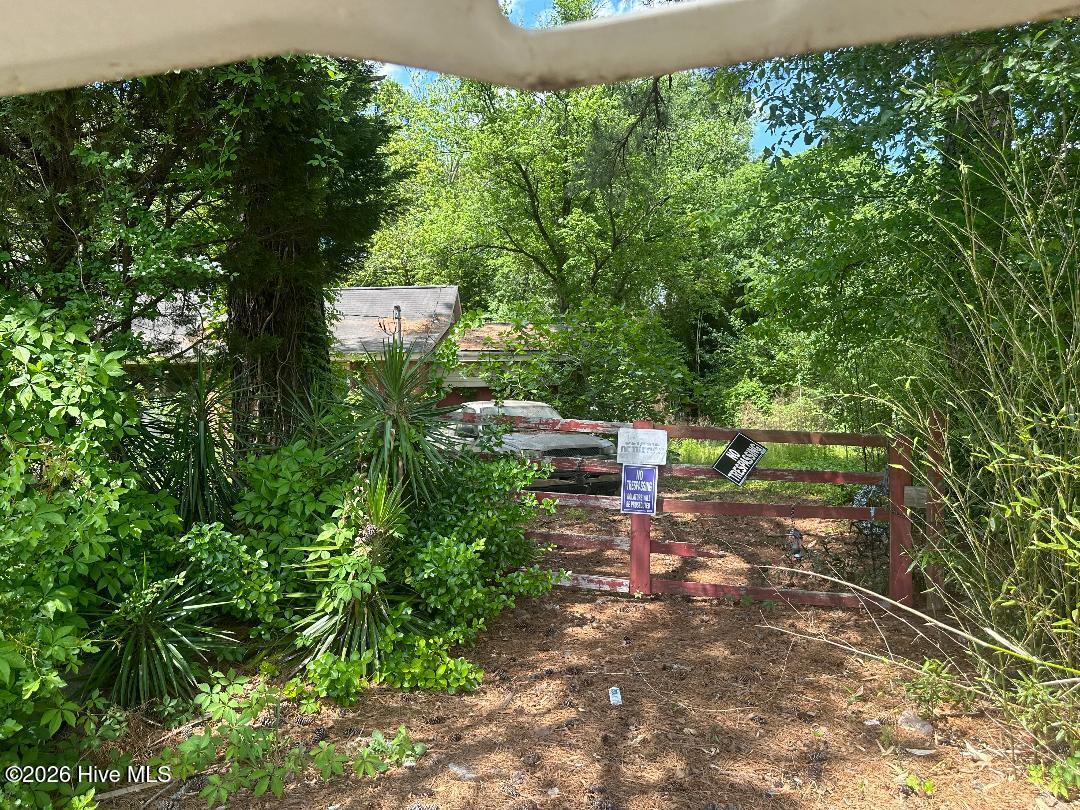 2225 Bells Fork Road — photo