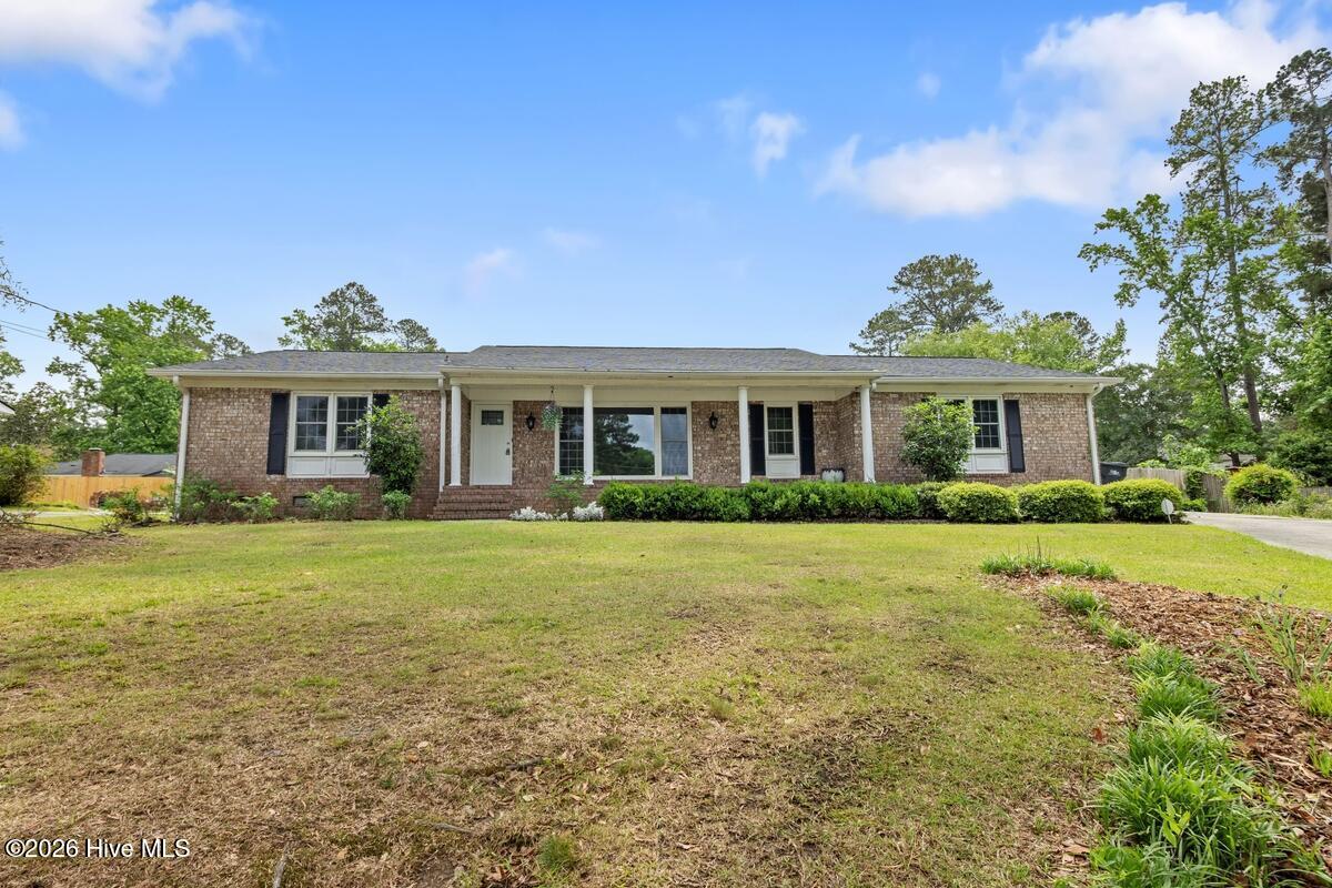 2924 Westchester Drive — photo