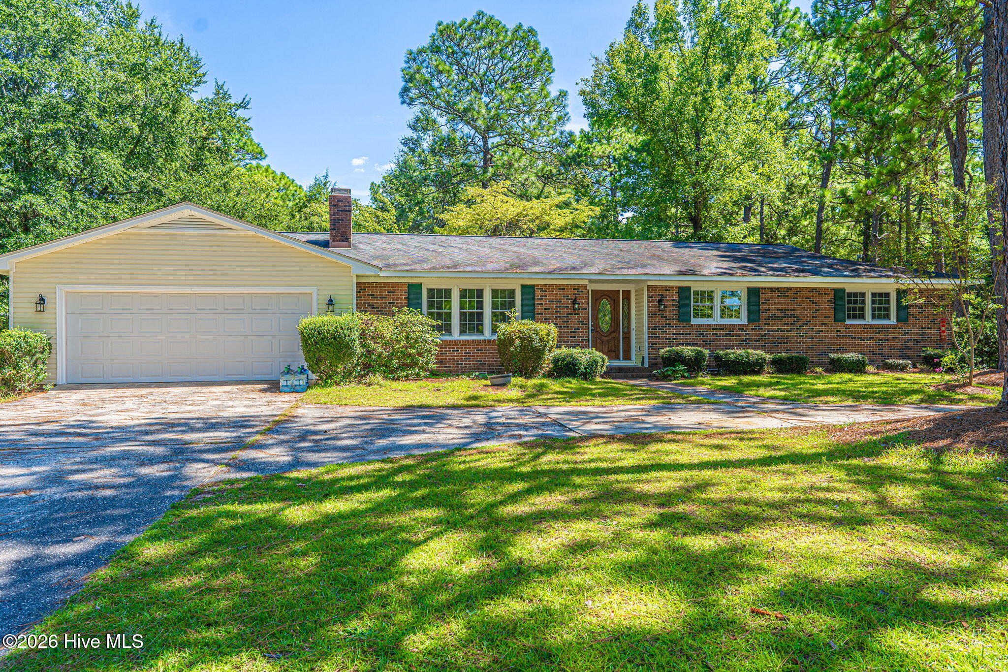 300 Midlothian Drive — photo