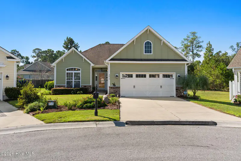 4873 Frasier Circle — photo