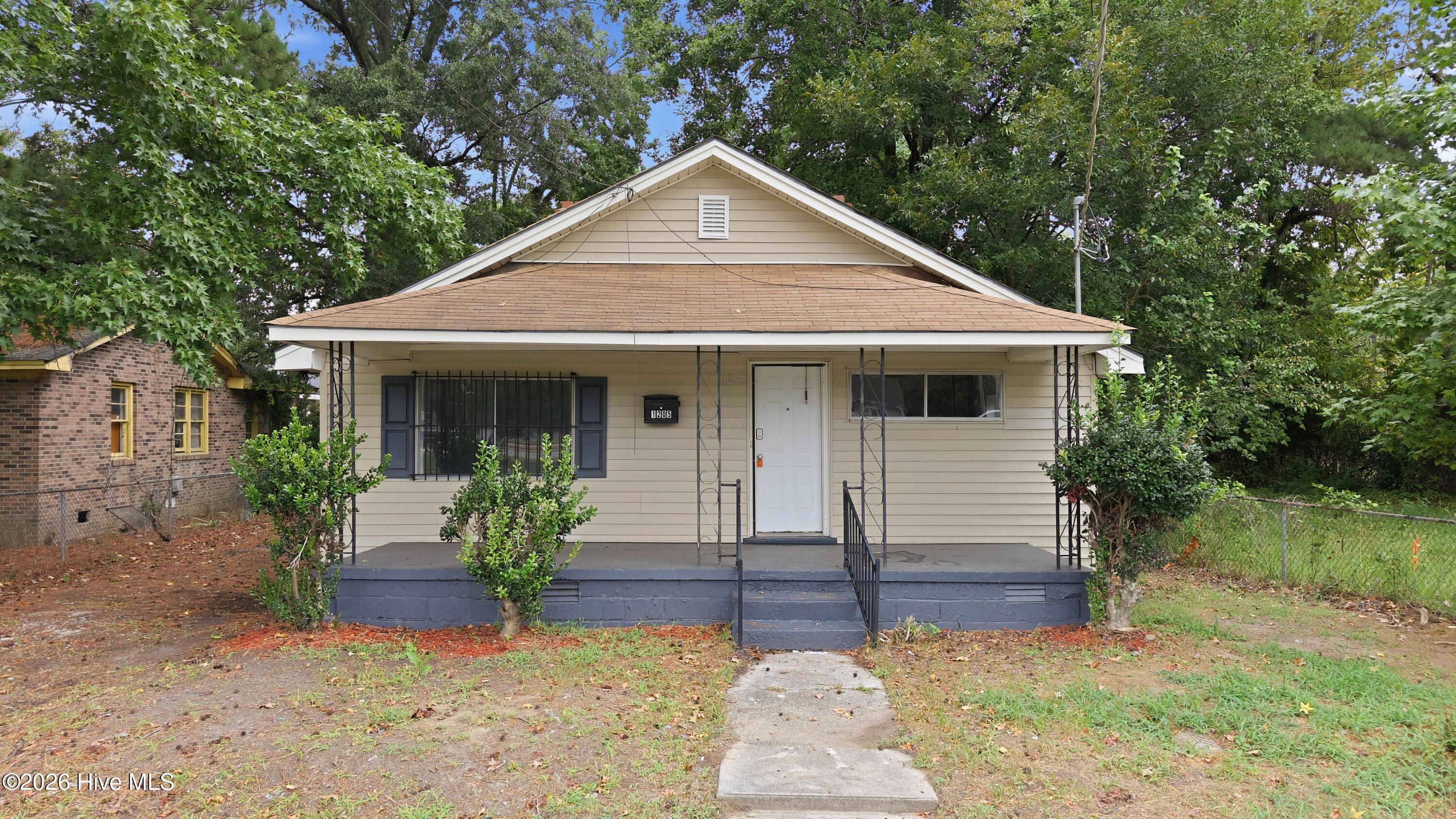 1205 Lincoln Street SE — photo