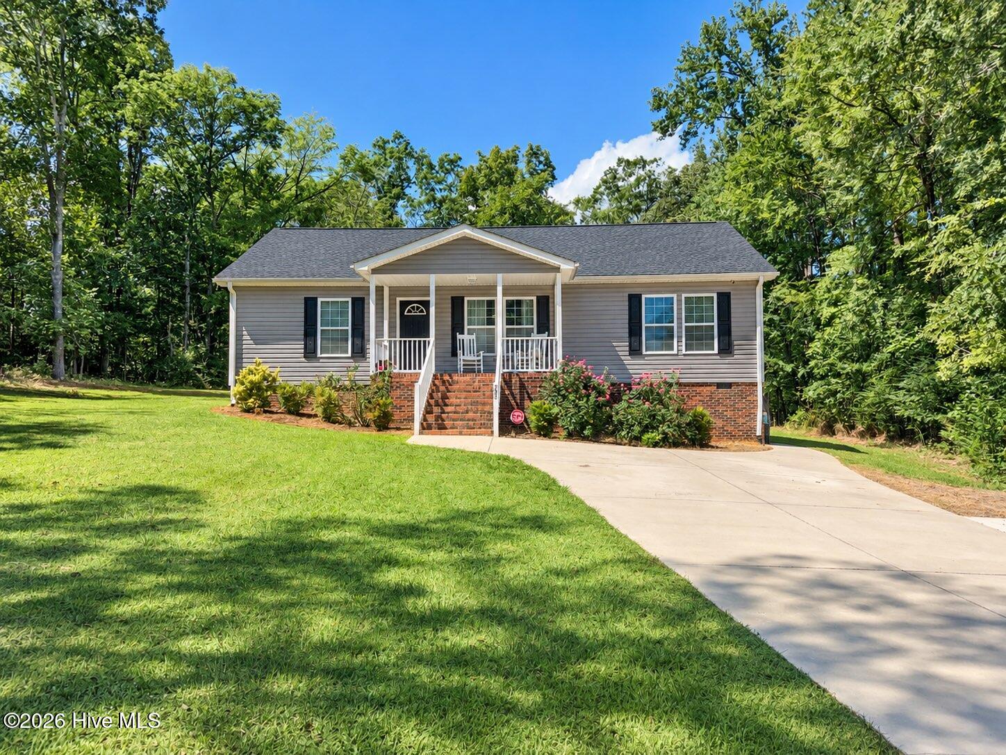205 Lake Drive — photo