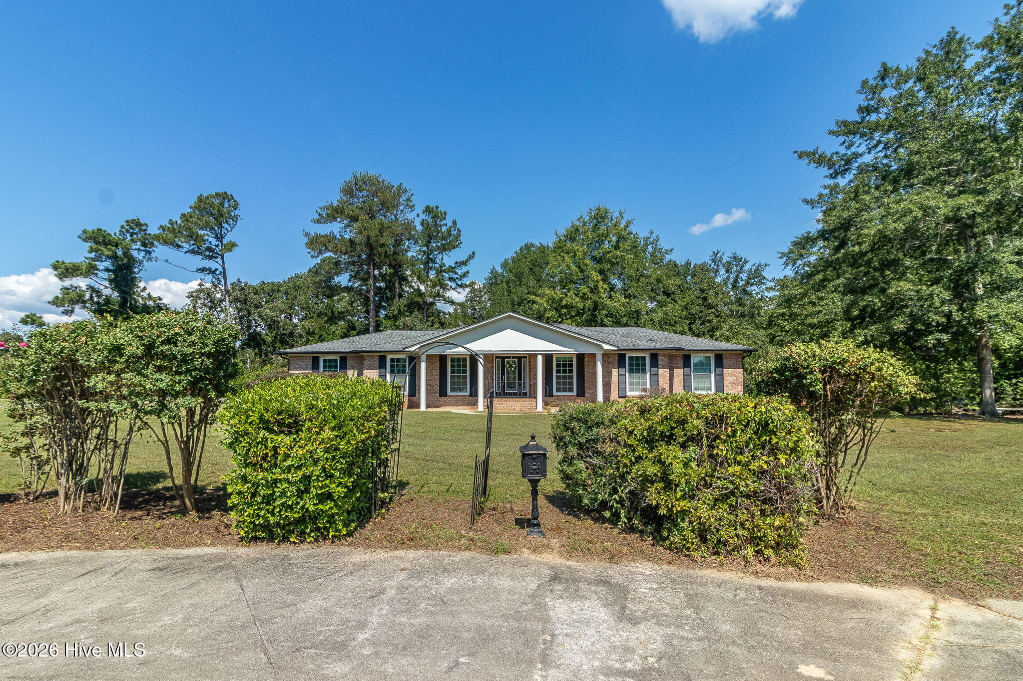 150 Ballard Drive — photo