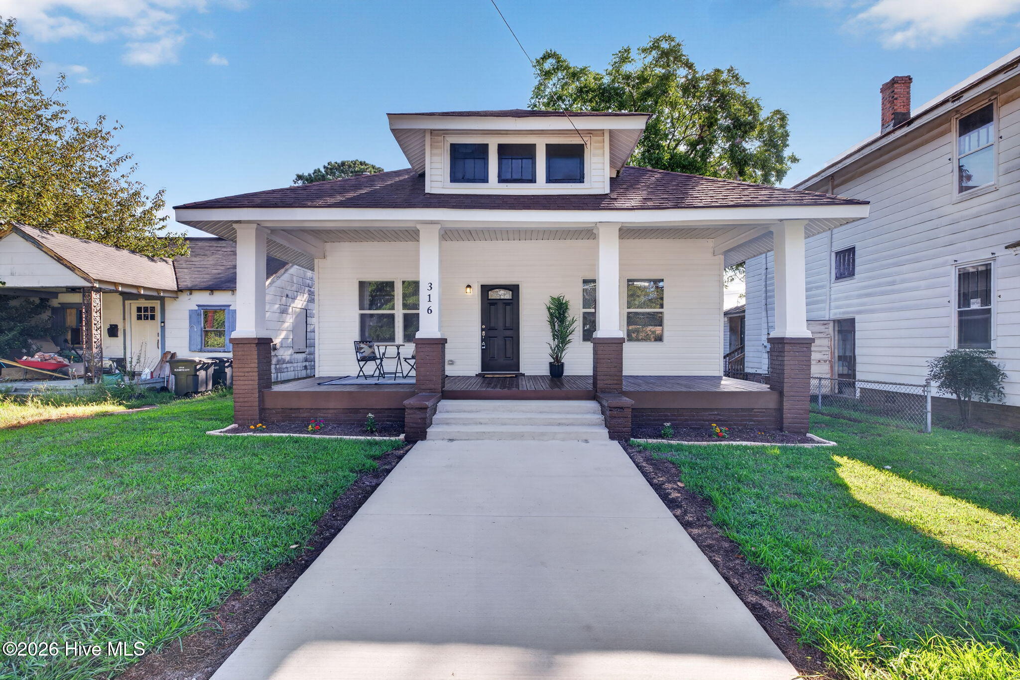 316 S Dyer Street — photo