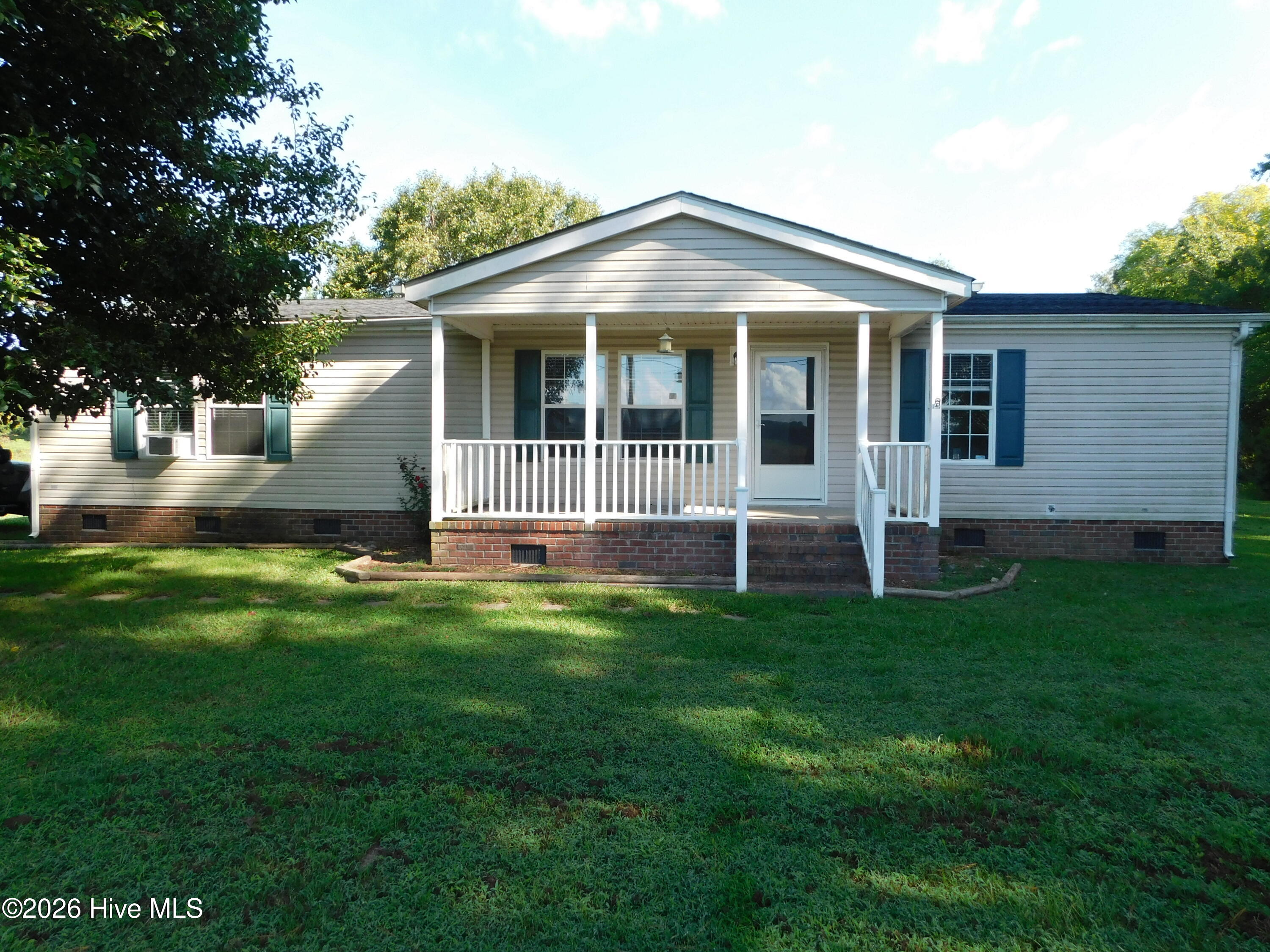 825 Yeopim Road — photo