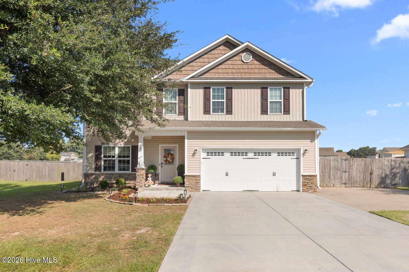 105 Cypress Manor Court — photo