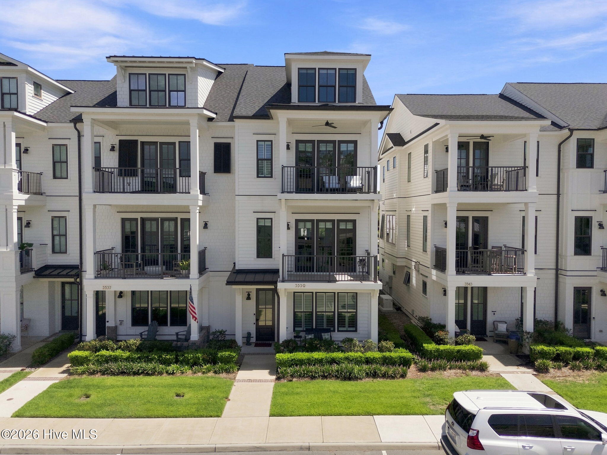 3539 Watercraft Ferry Avenue — photo