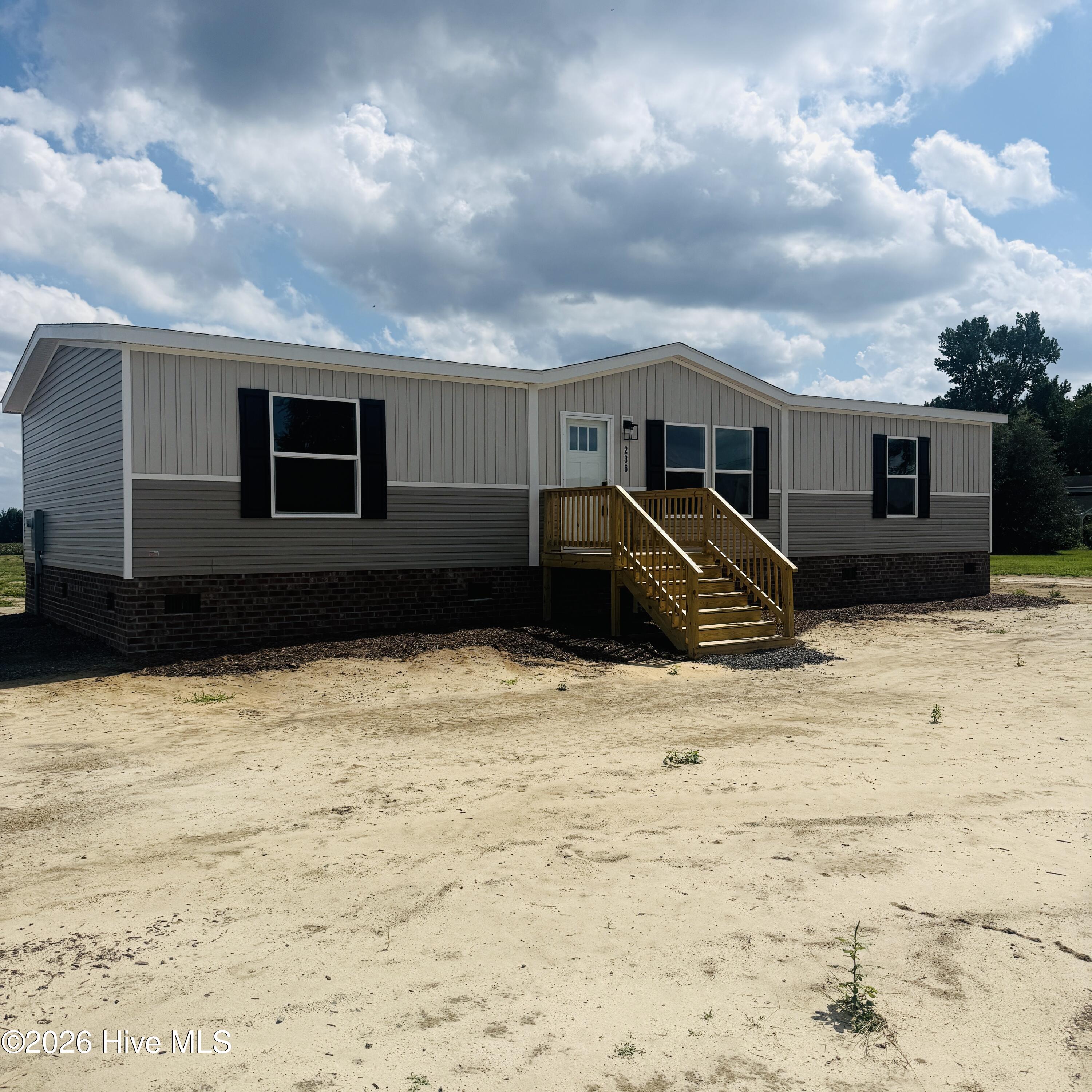 236 County Line Road — photo