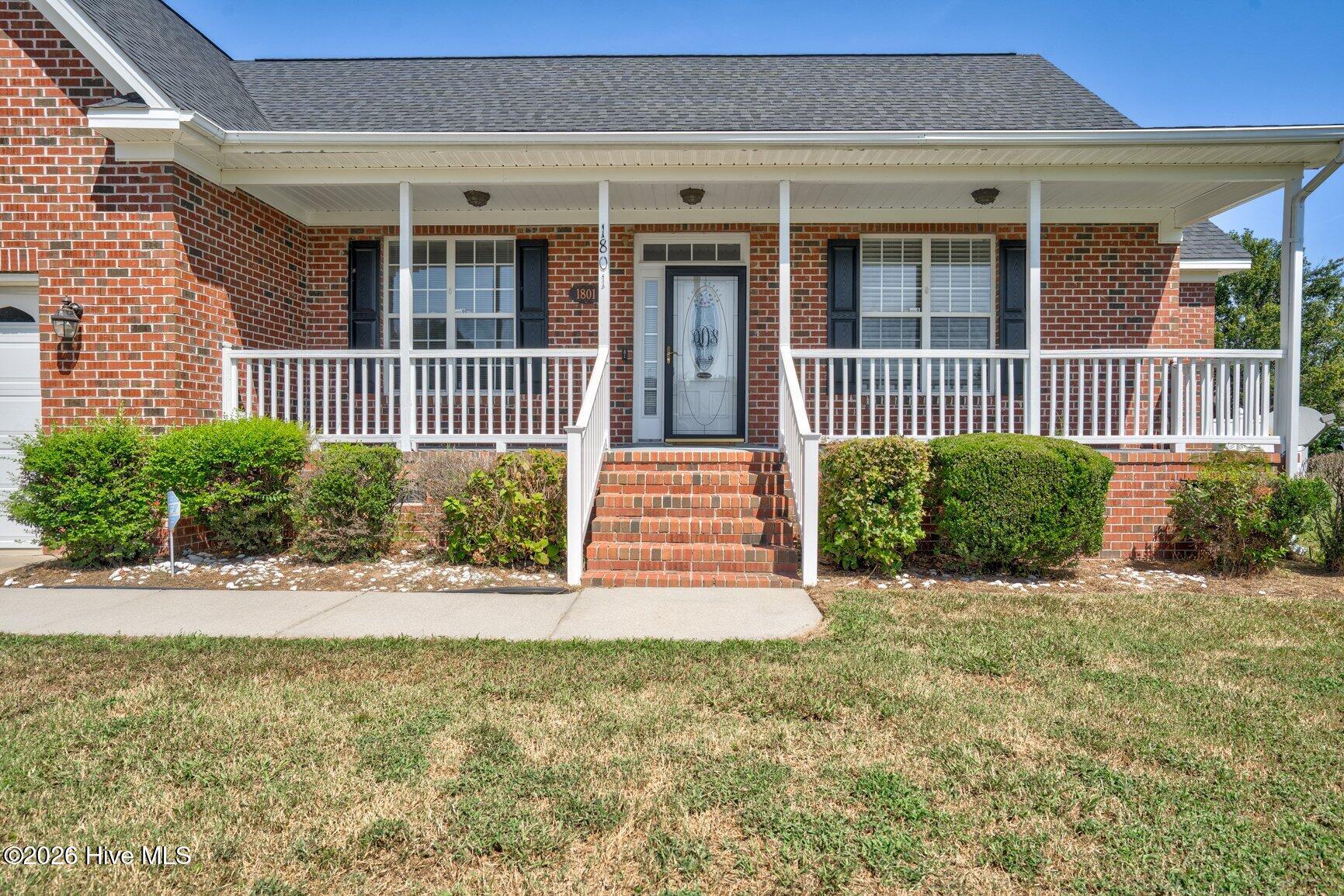 1801 Sylvia Court SE — photo