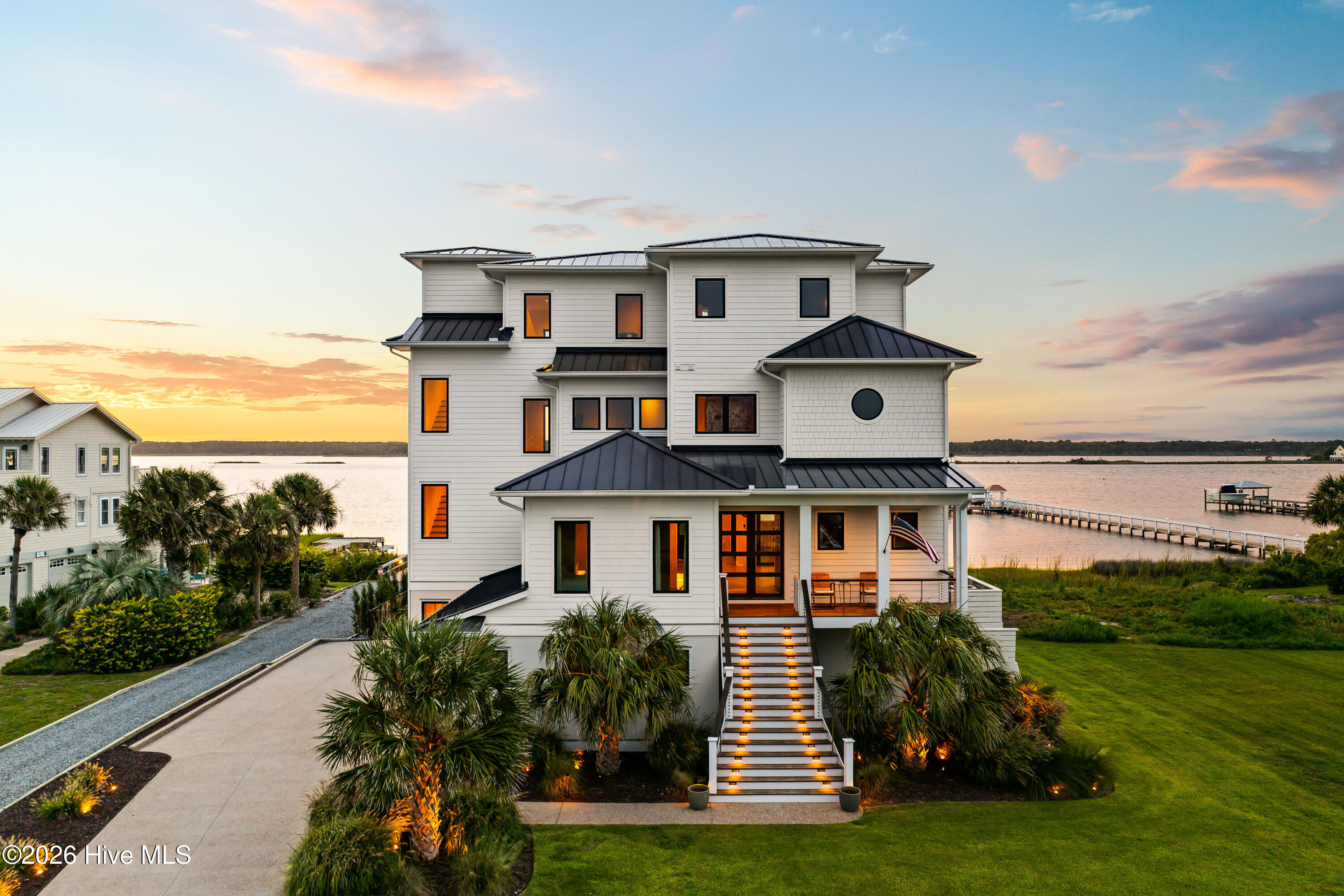 23 Sailview Drive — photo