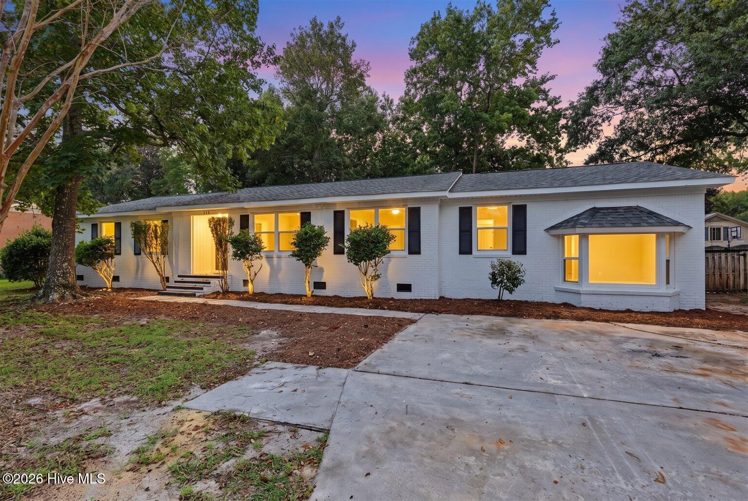 345 Scottsdale Drive — photo