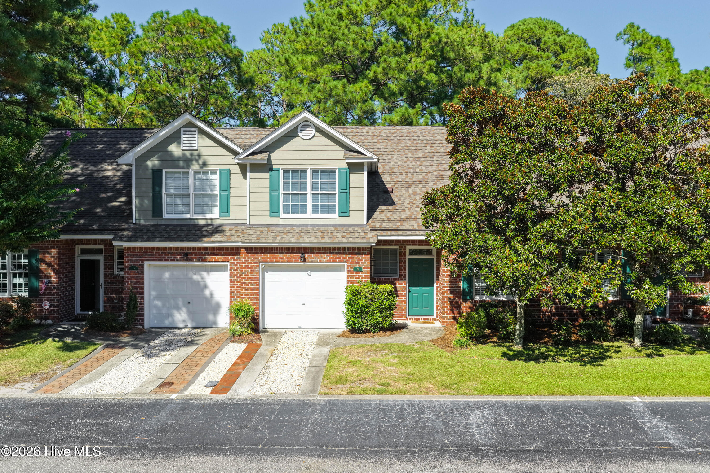 233 Racine Drive Unit 24 — photo