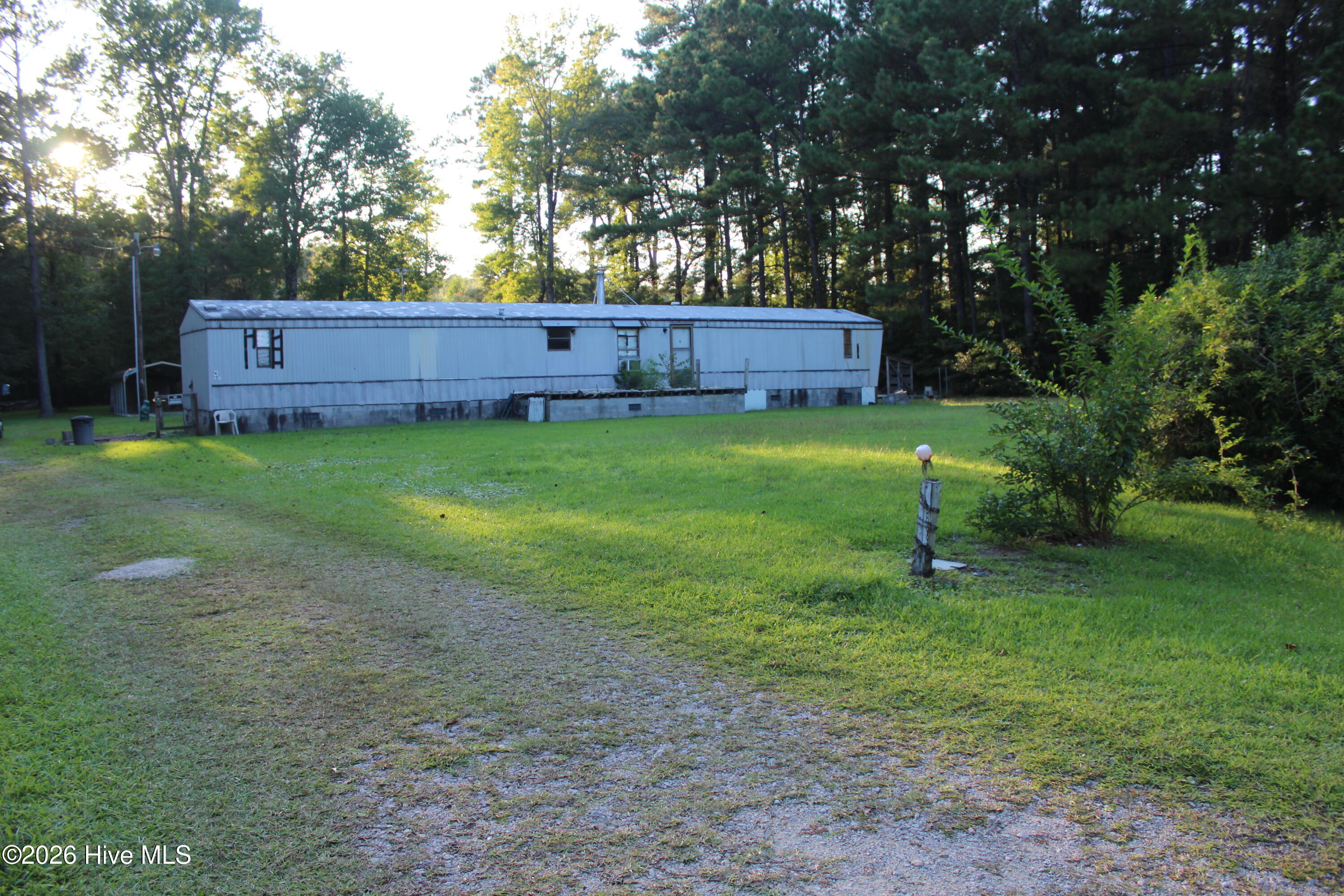 275 Pine Cliff Road — photo