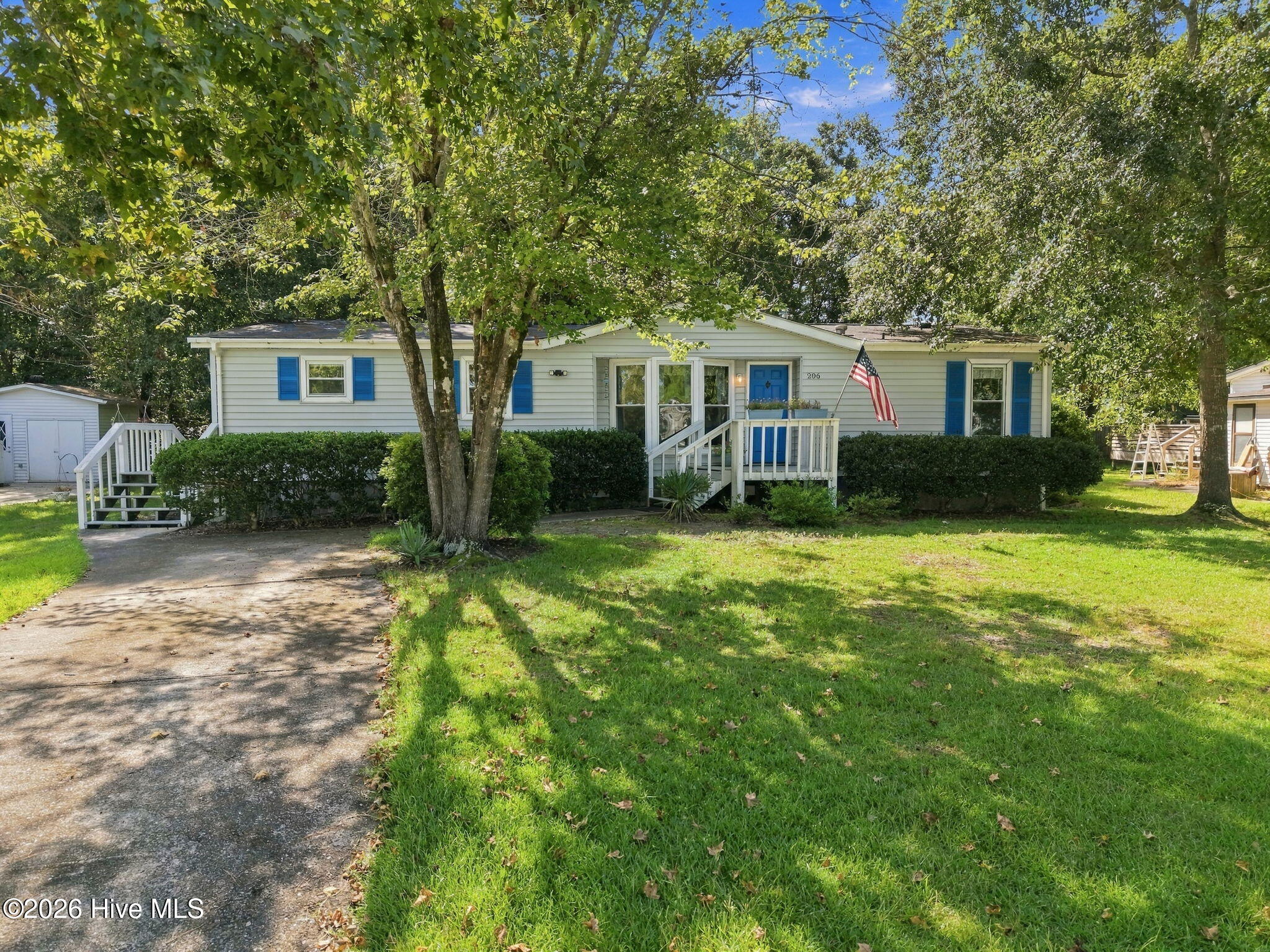 206 Champion Drive — photo