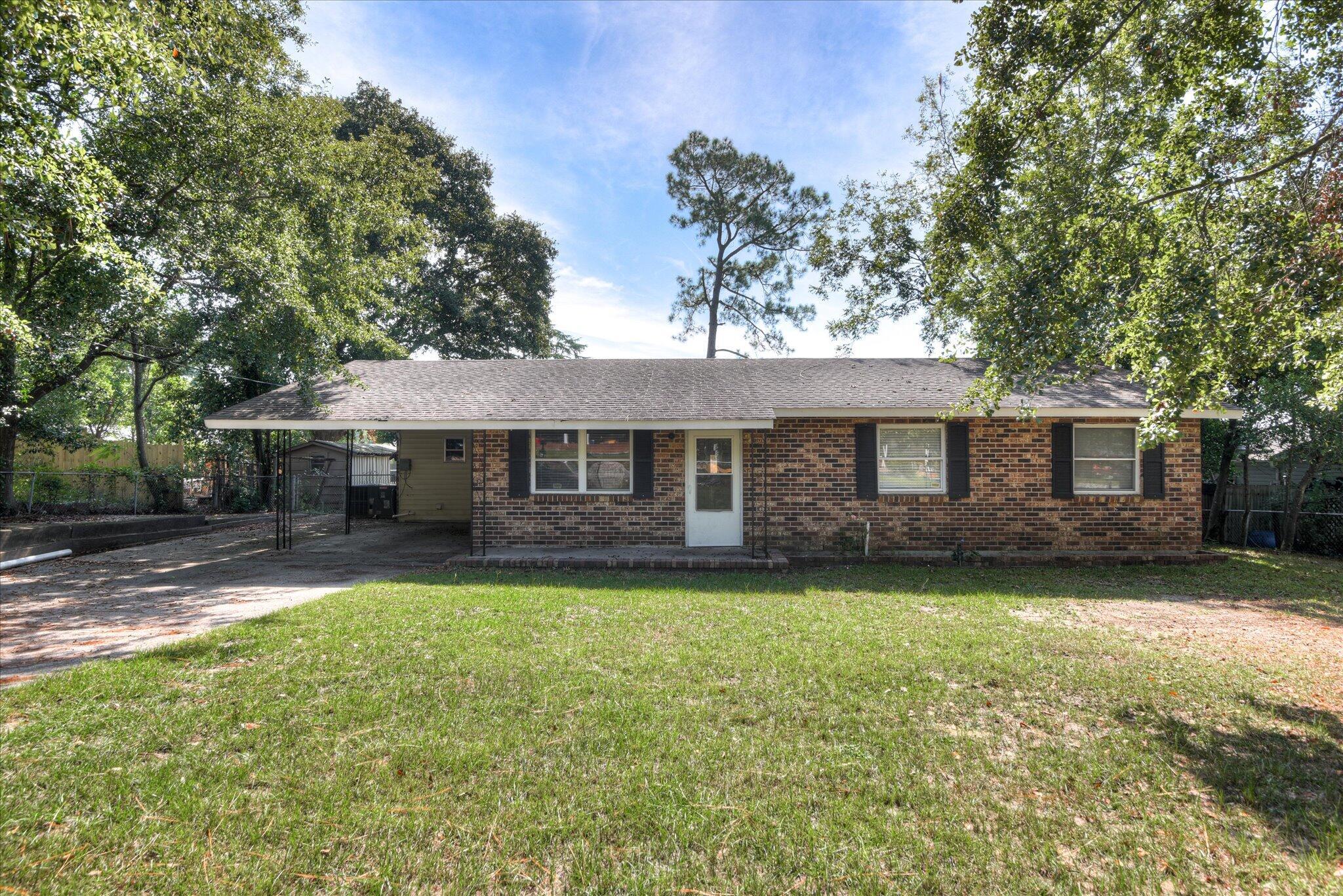 2916 Panhandle Circle — photo