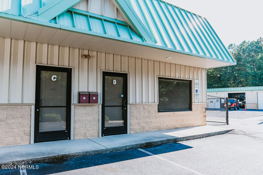 105 Parkway Drive Unit D — photo