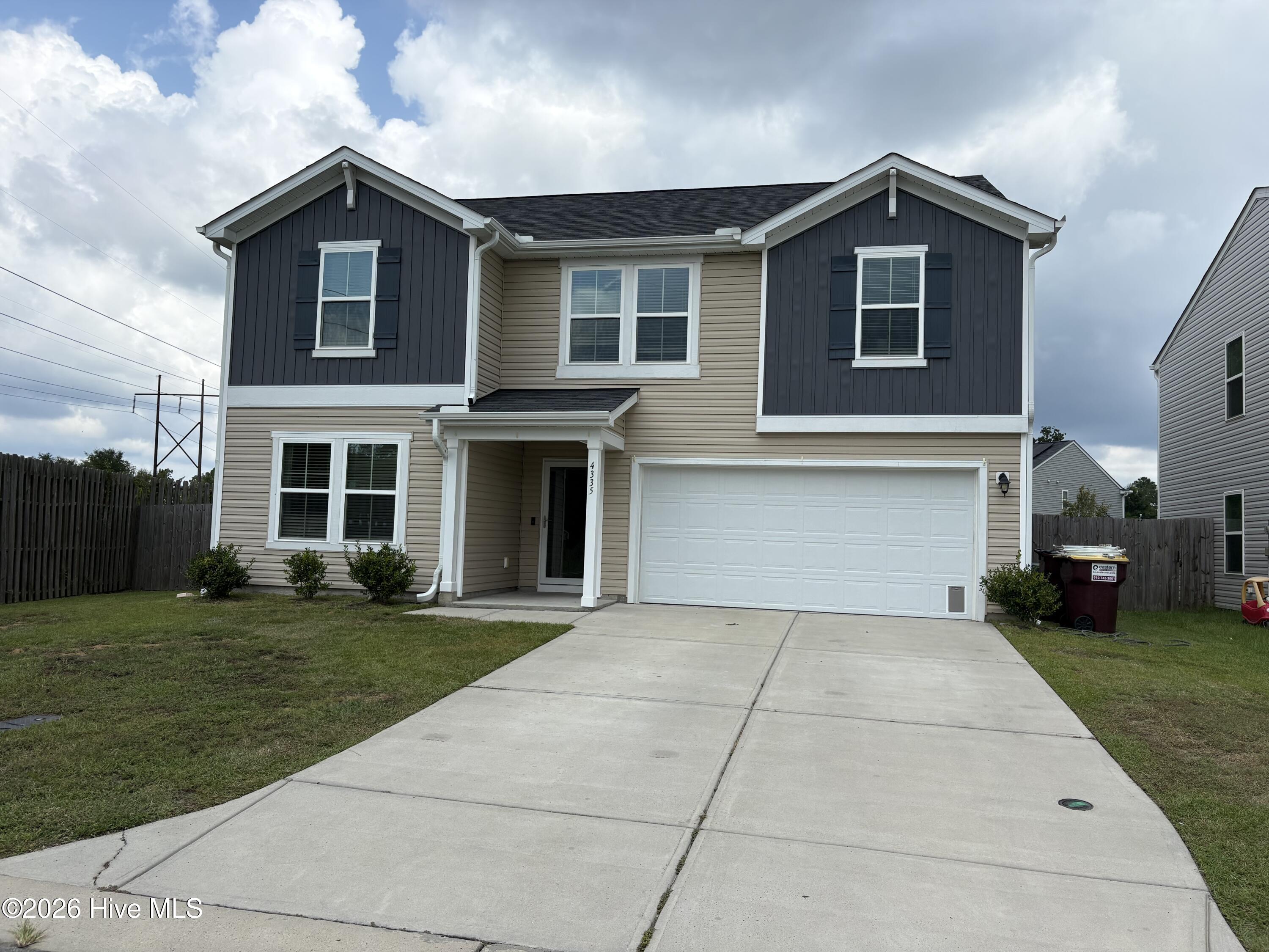 4335 Myett Run — photo