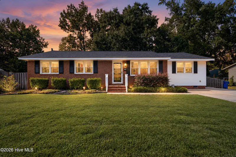 809 Gardenview Drive — photo