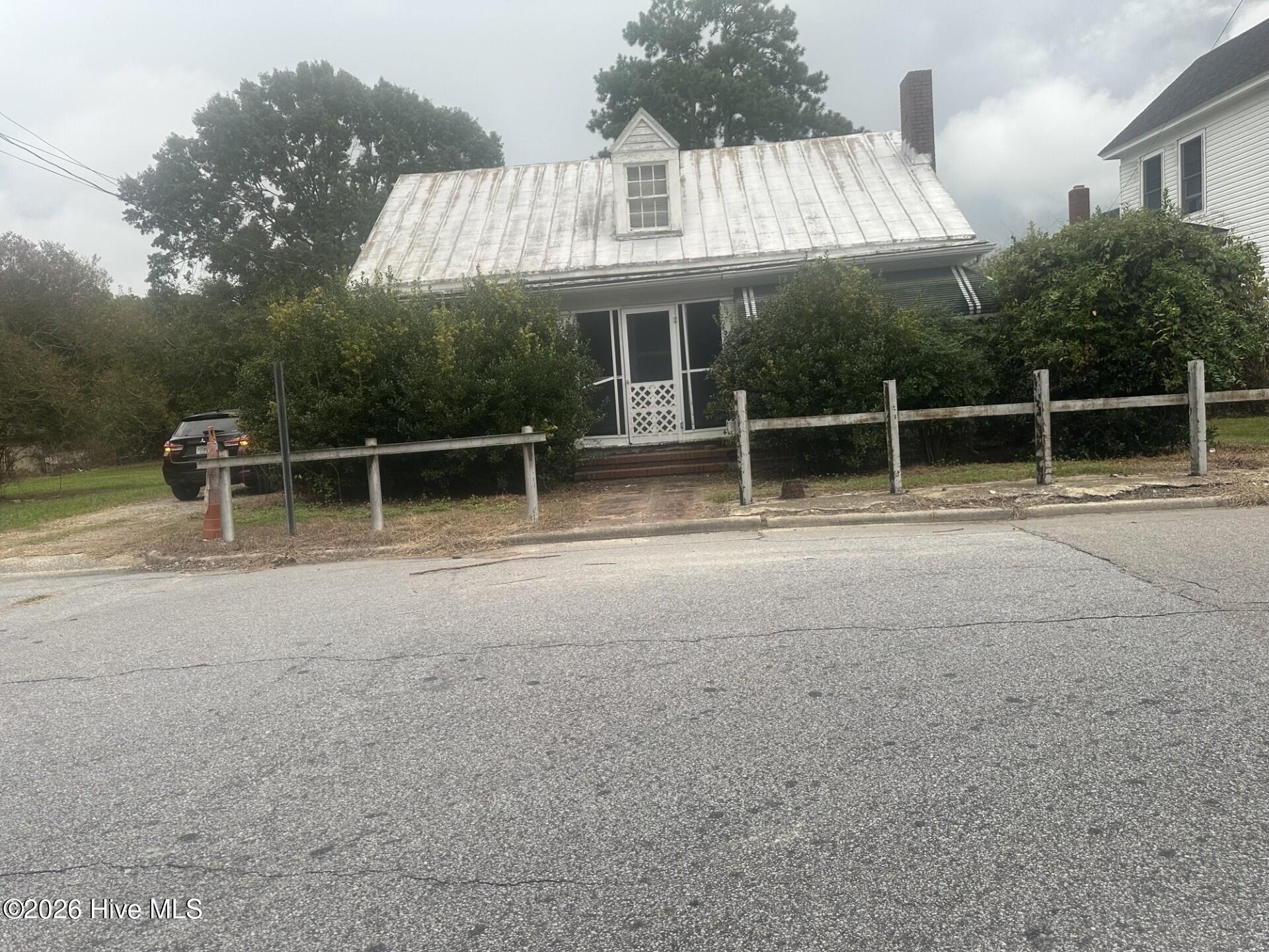 101 Williams Street — photo