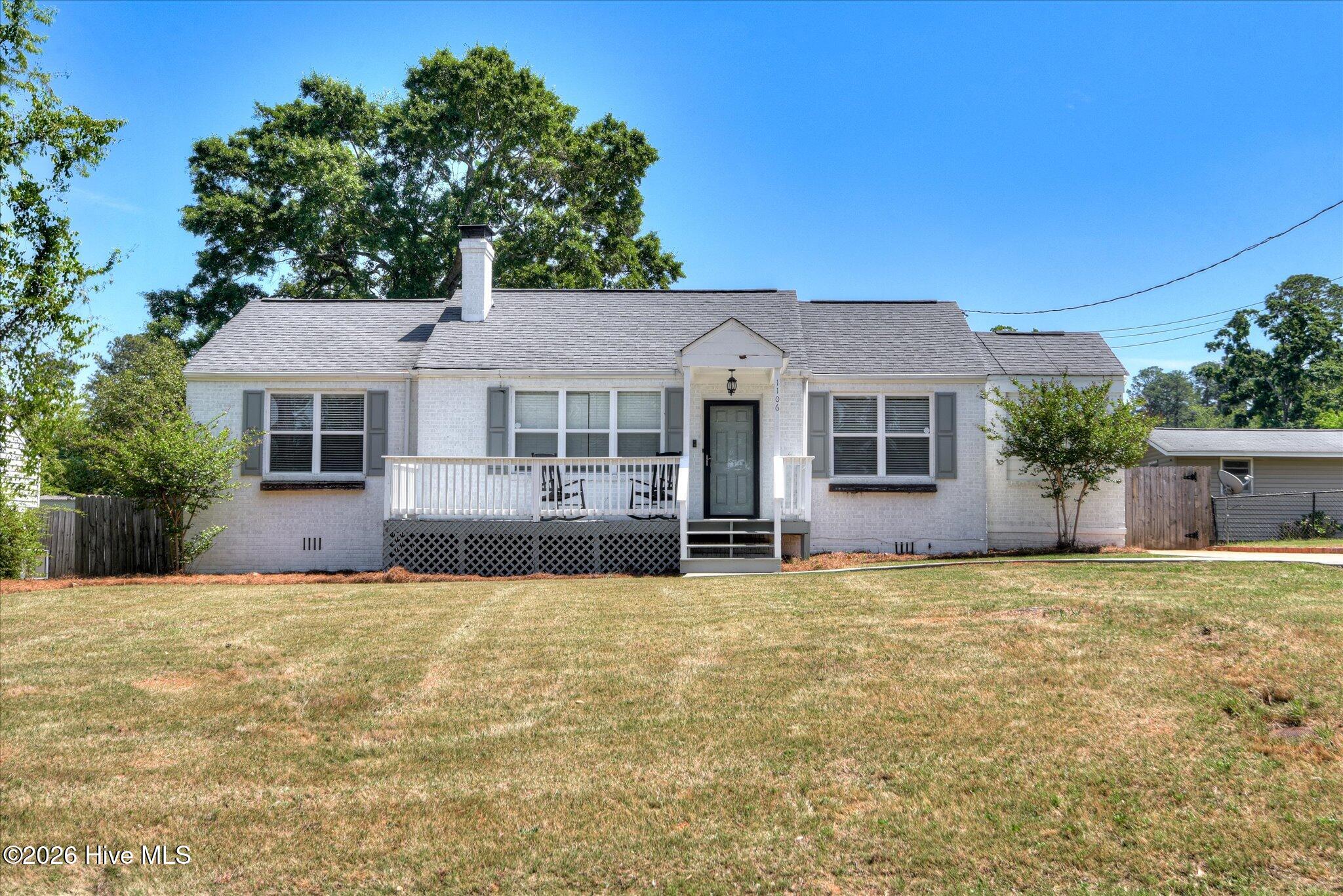 1106 Azalea Drive — photo