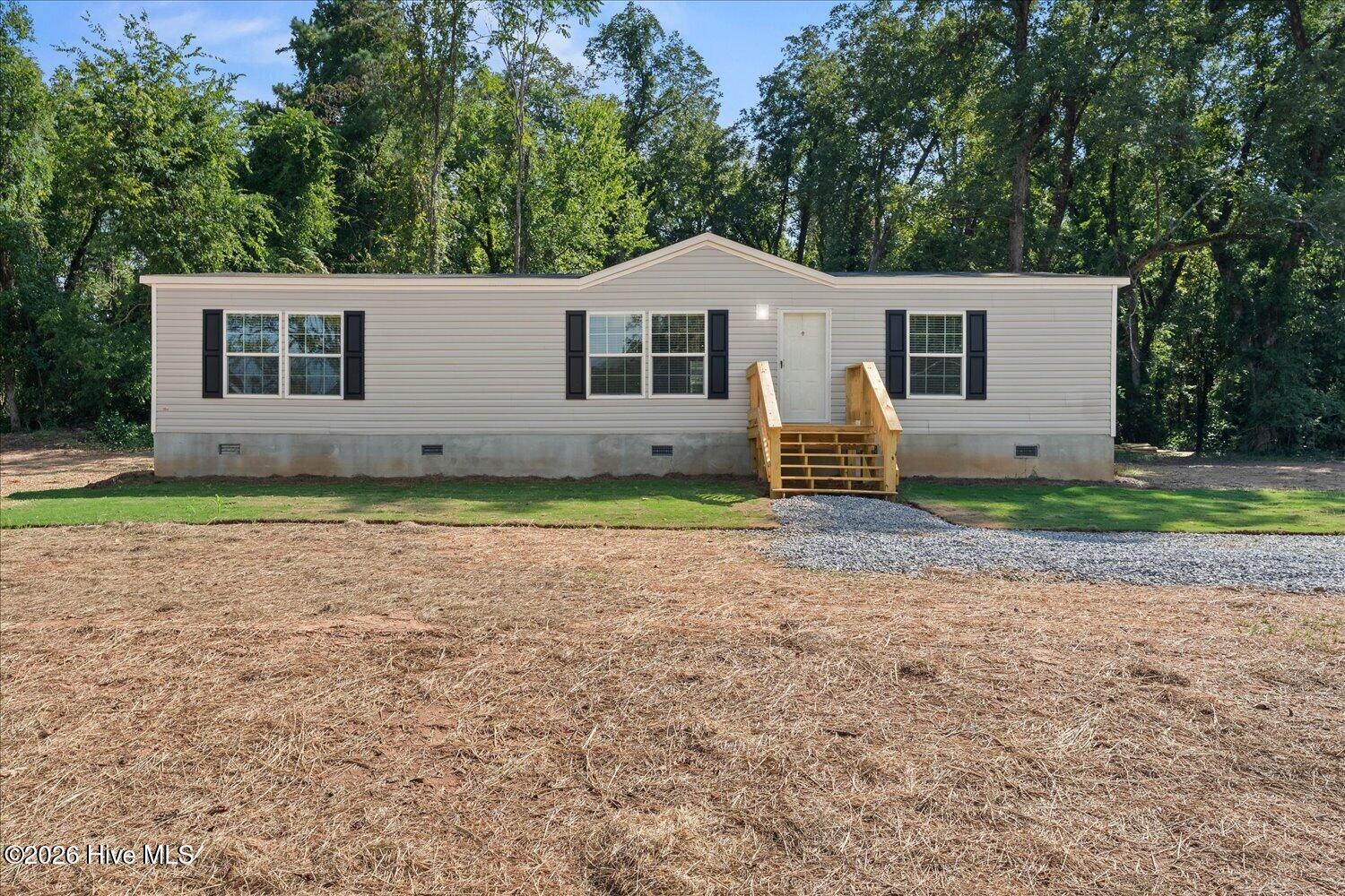 190 Nunn Road NE — photo