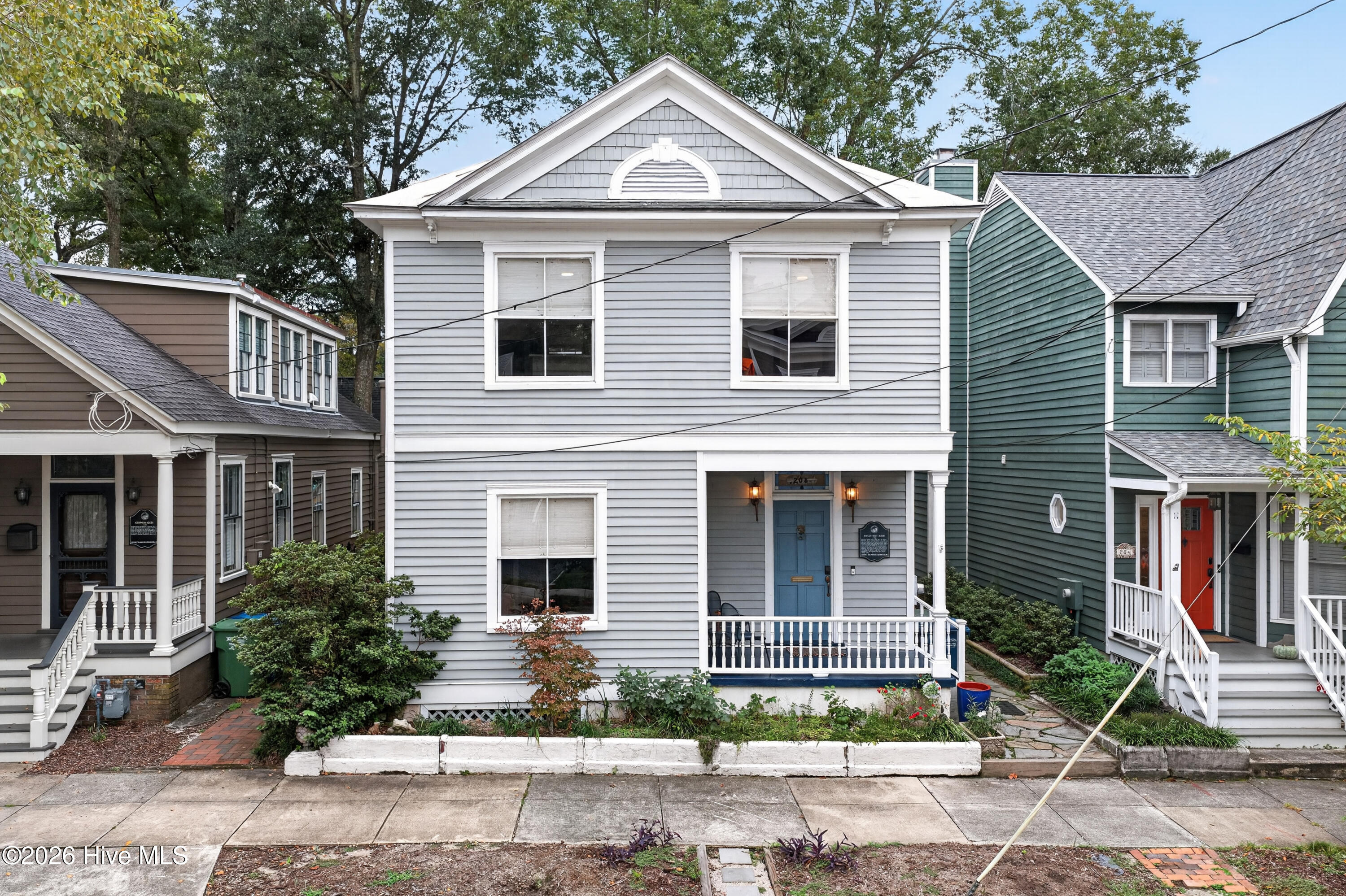 208 Church Street — photo