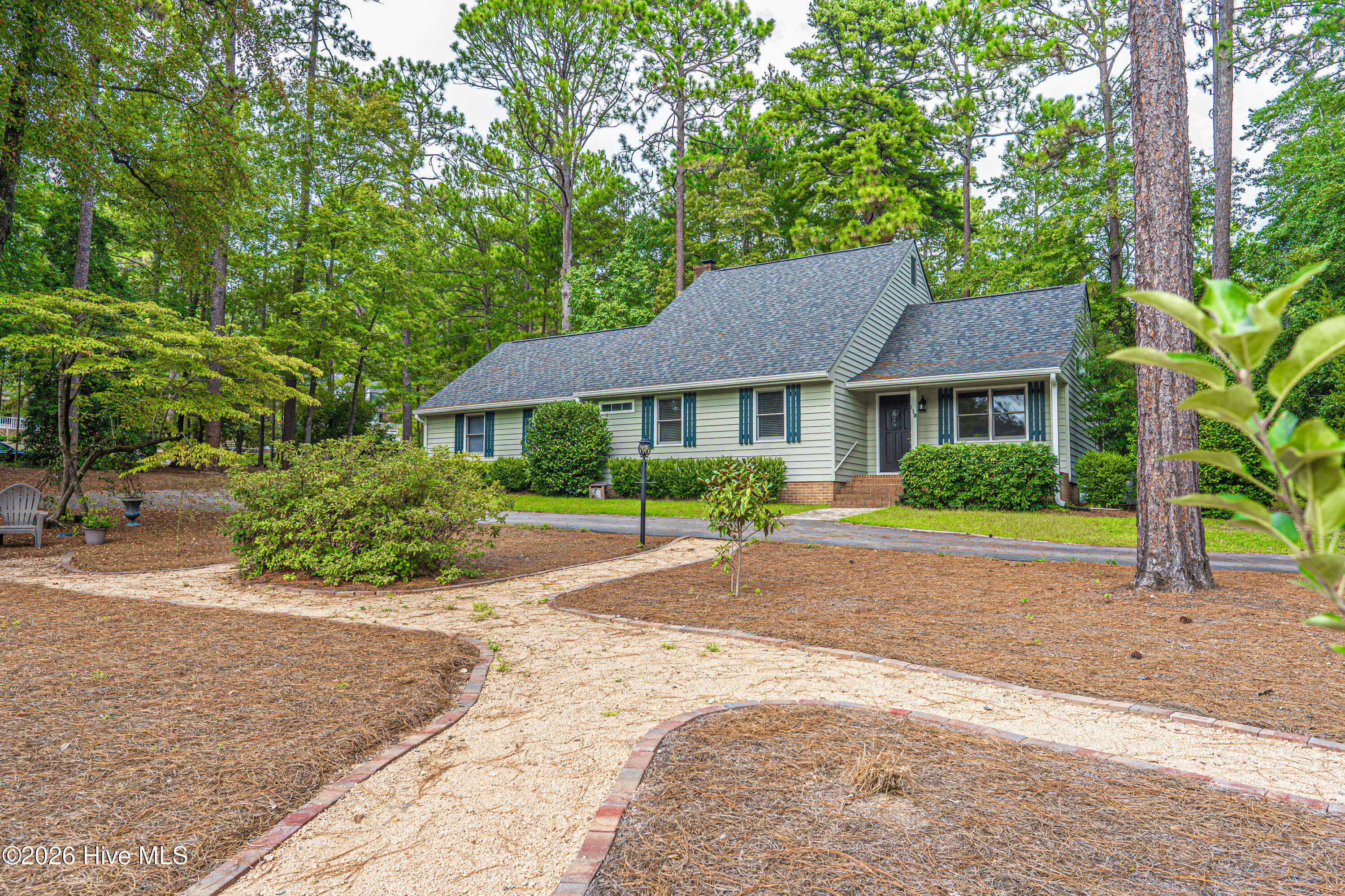 119 Cliff Court — photo