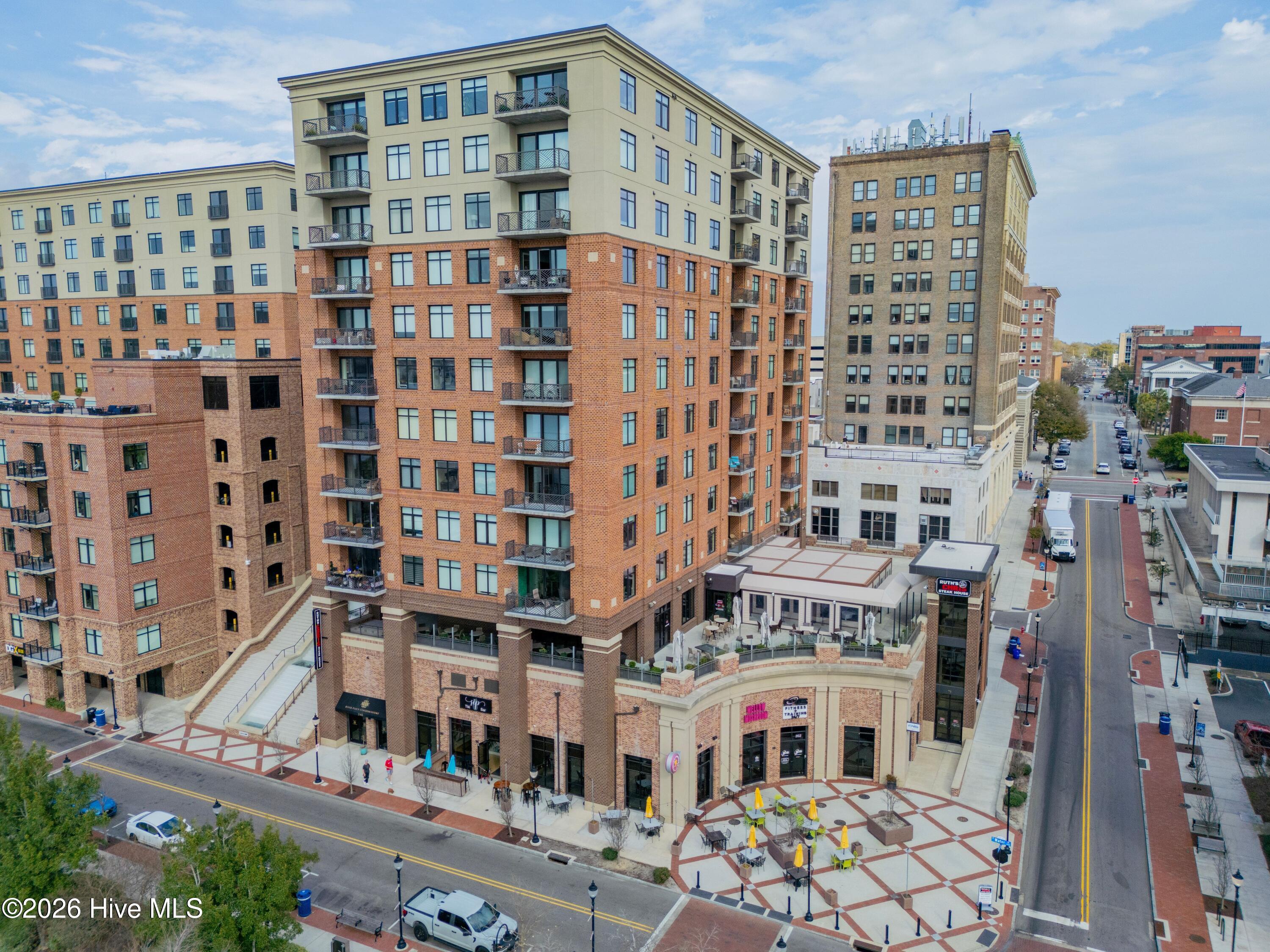 240 N Water Street 651 — photo