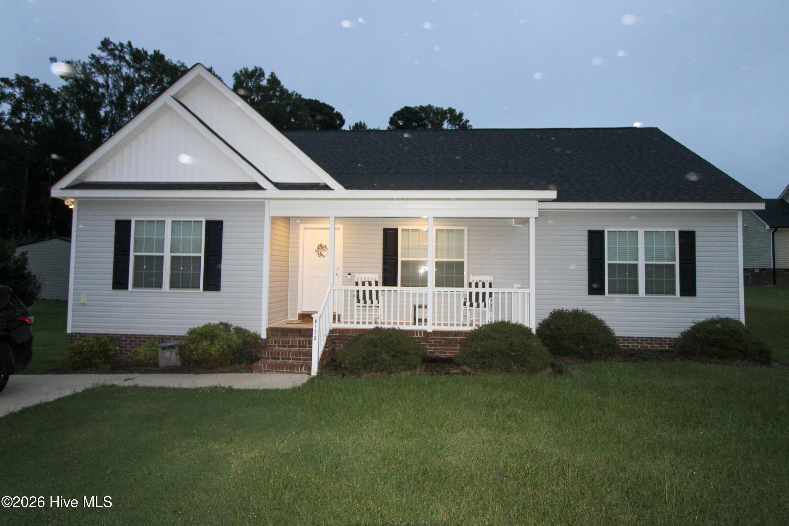 8153 Haw Branch Road — photo