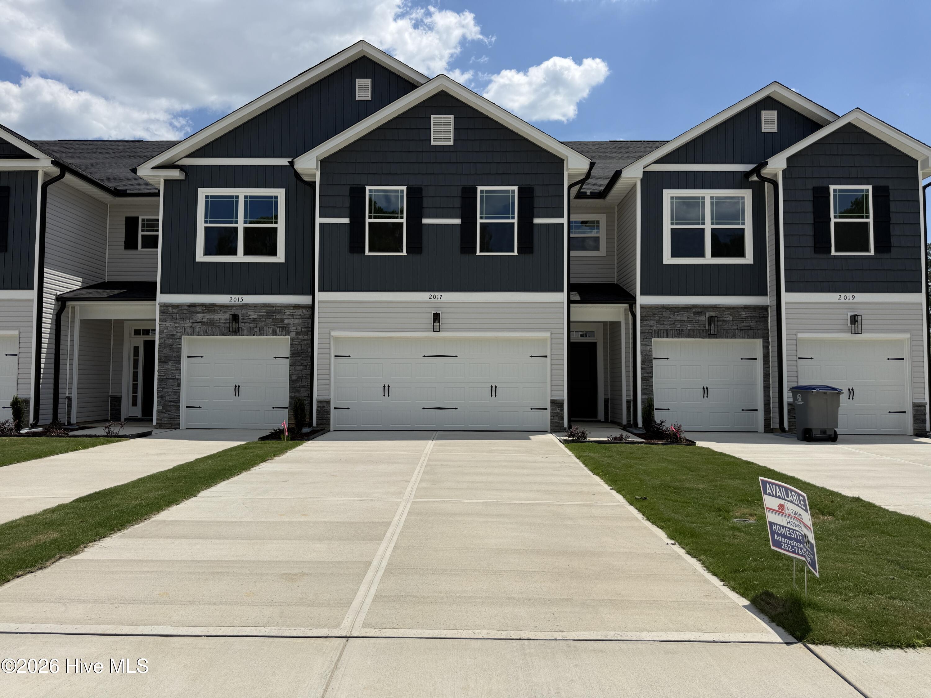 2024 Tharrington Way — photo