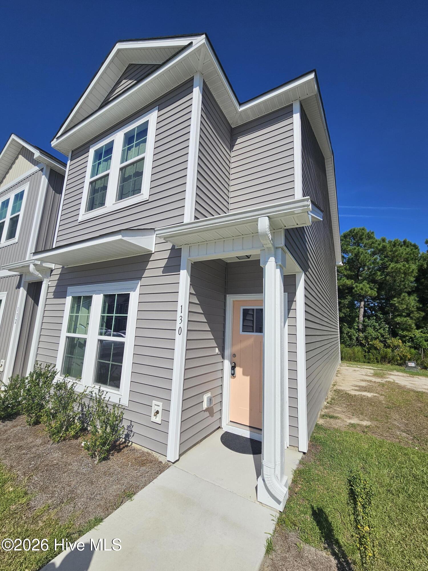 130 Loren Road — photo