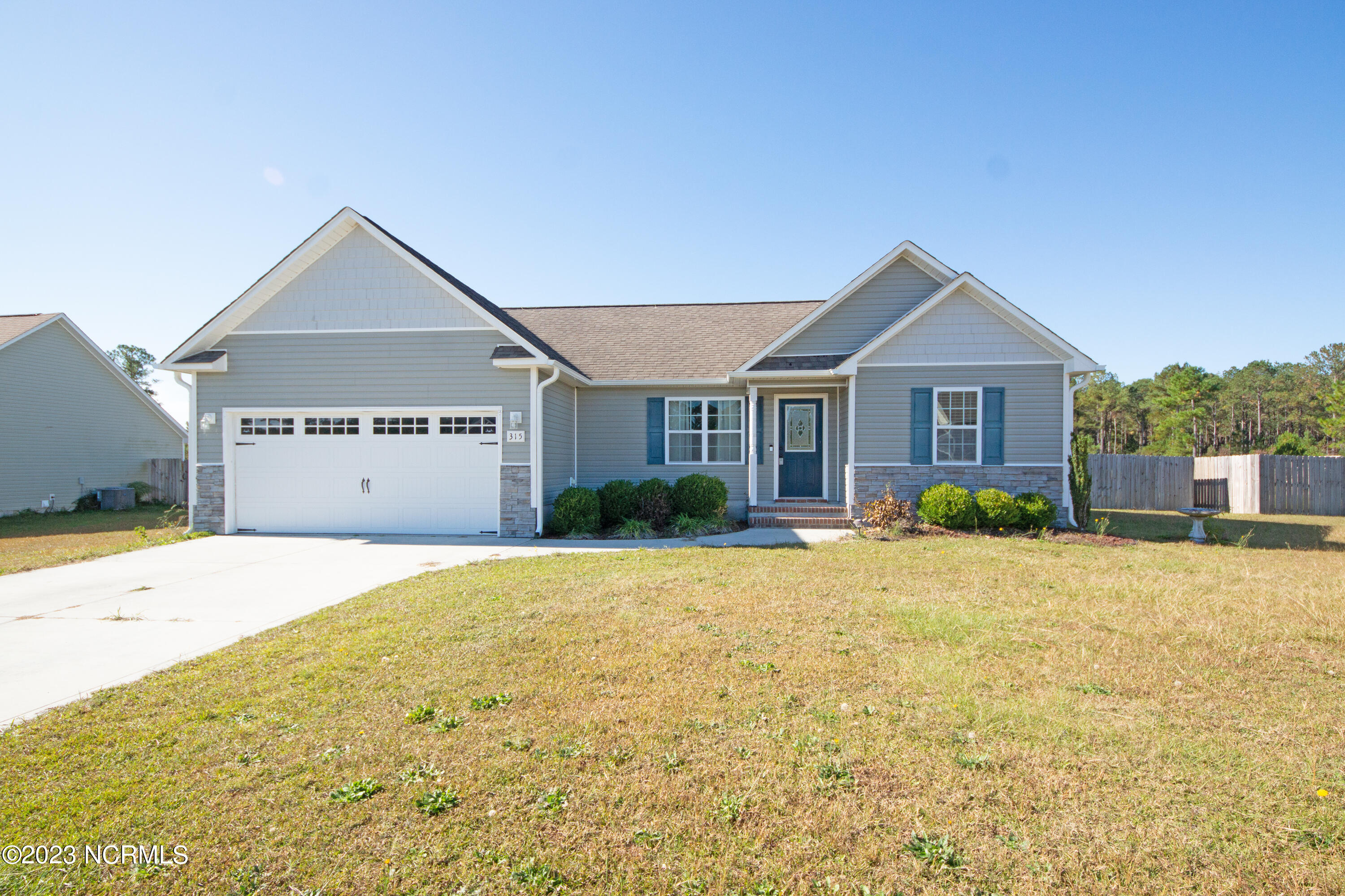 315 Basil Court — photo