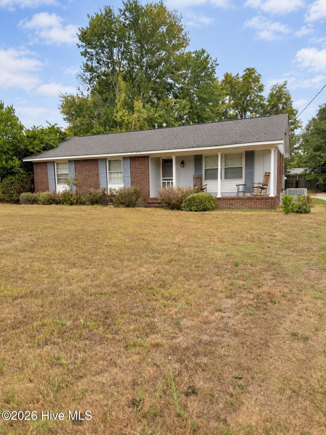 316 Magnolia Drive — photo
