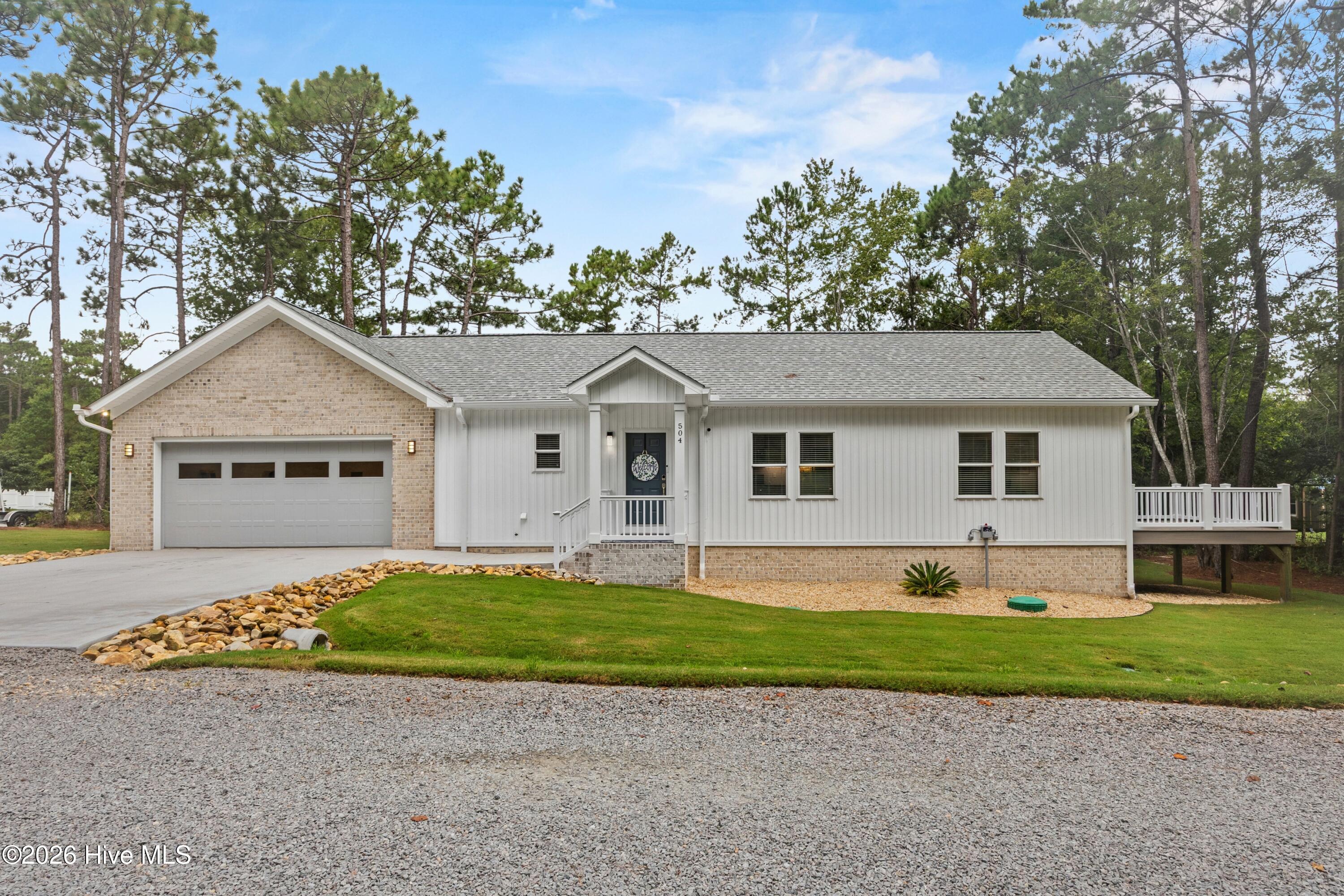 504 Cypress Circle SW — photo