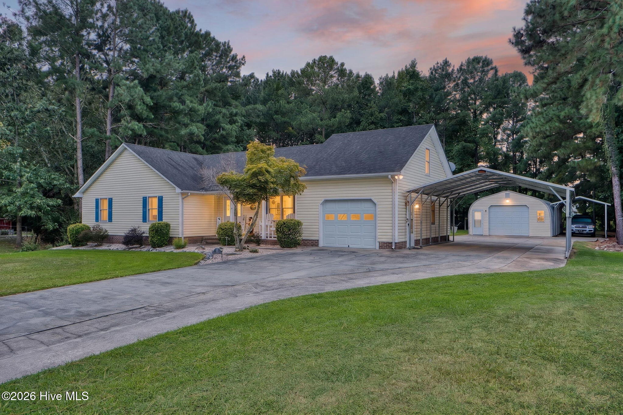 116 Lee Circle — photo