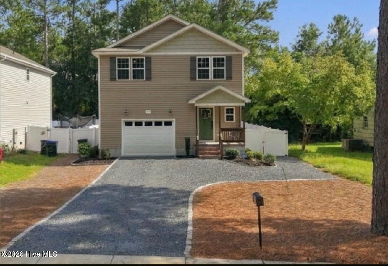 855 S Henley Street — photo