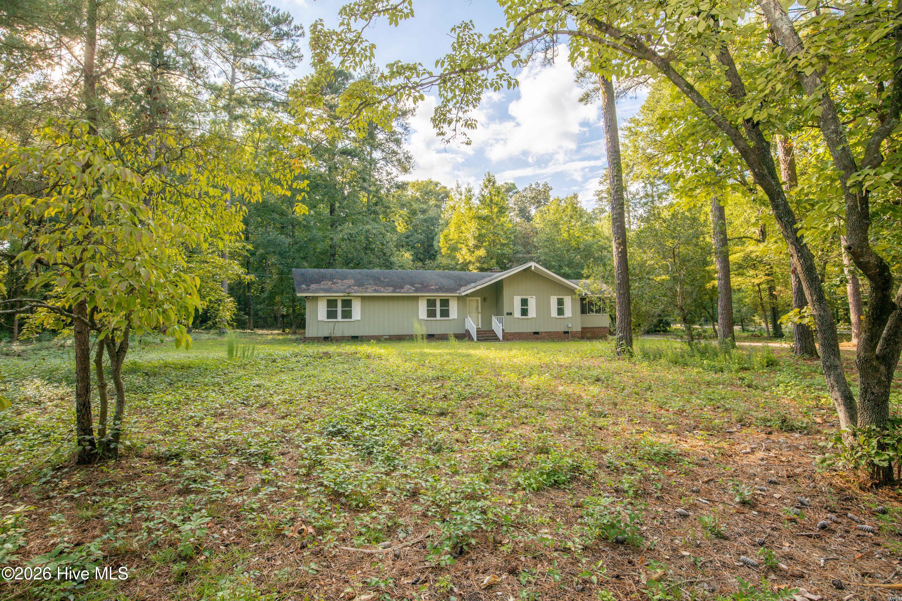 101 Haldane Drive — photo