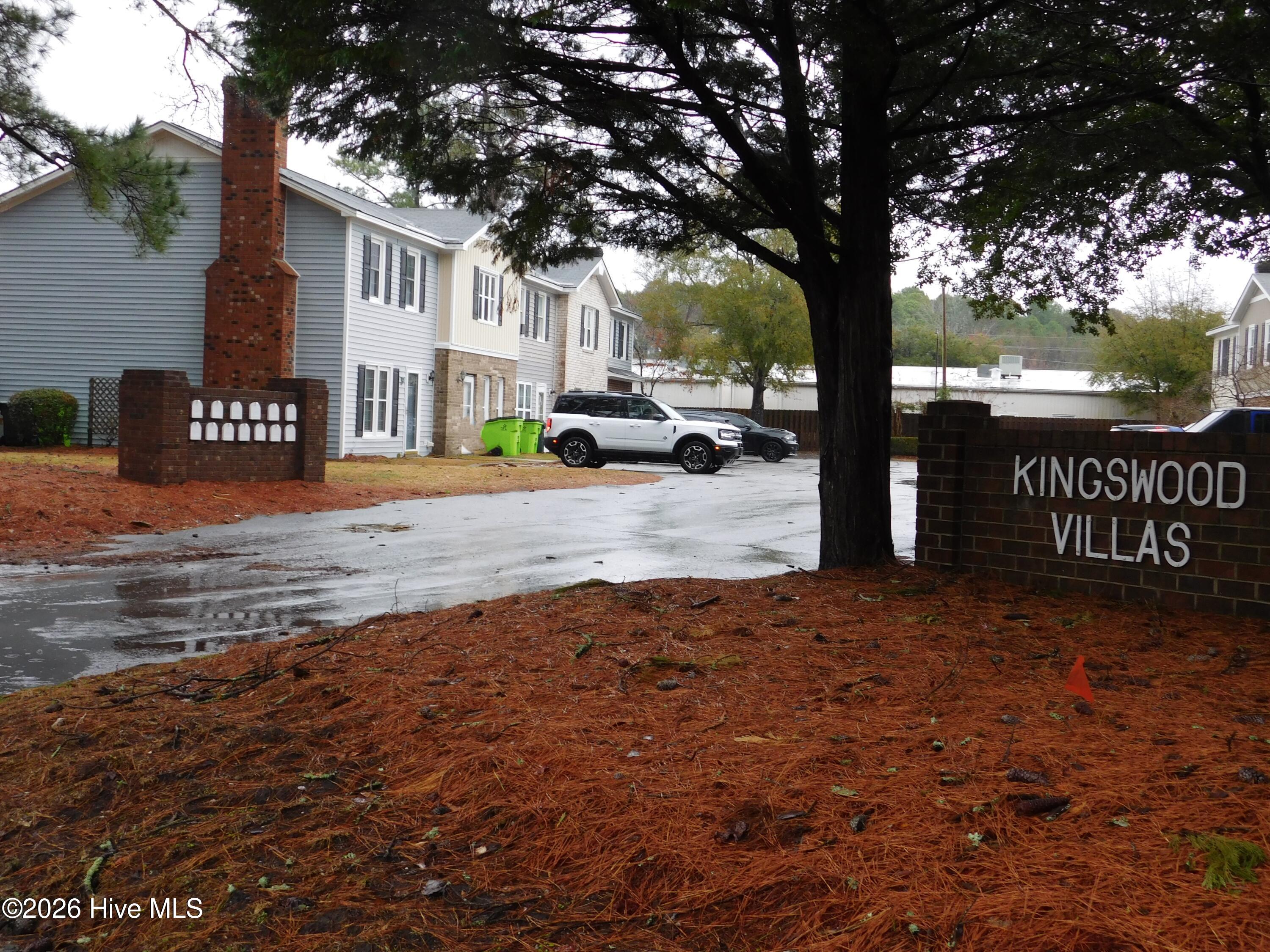 1104 Karen Drive B1 — photo