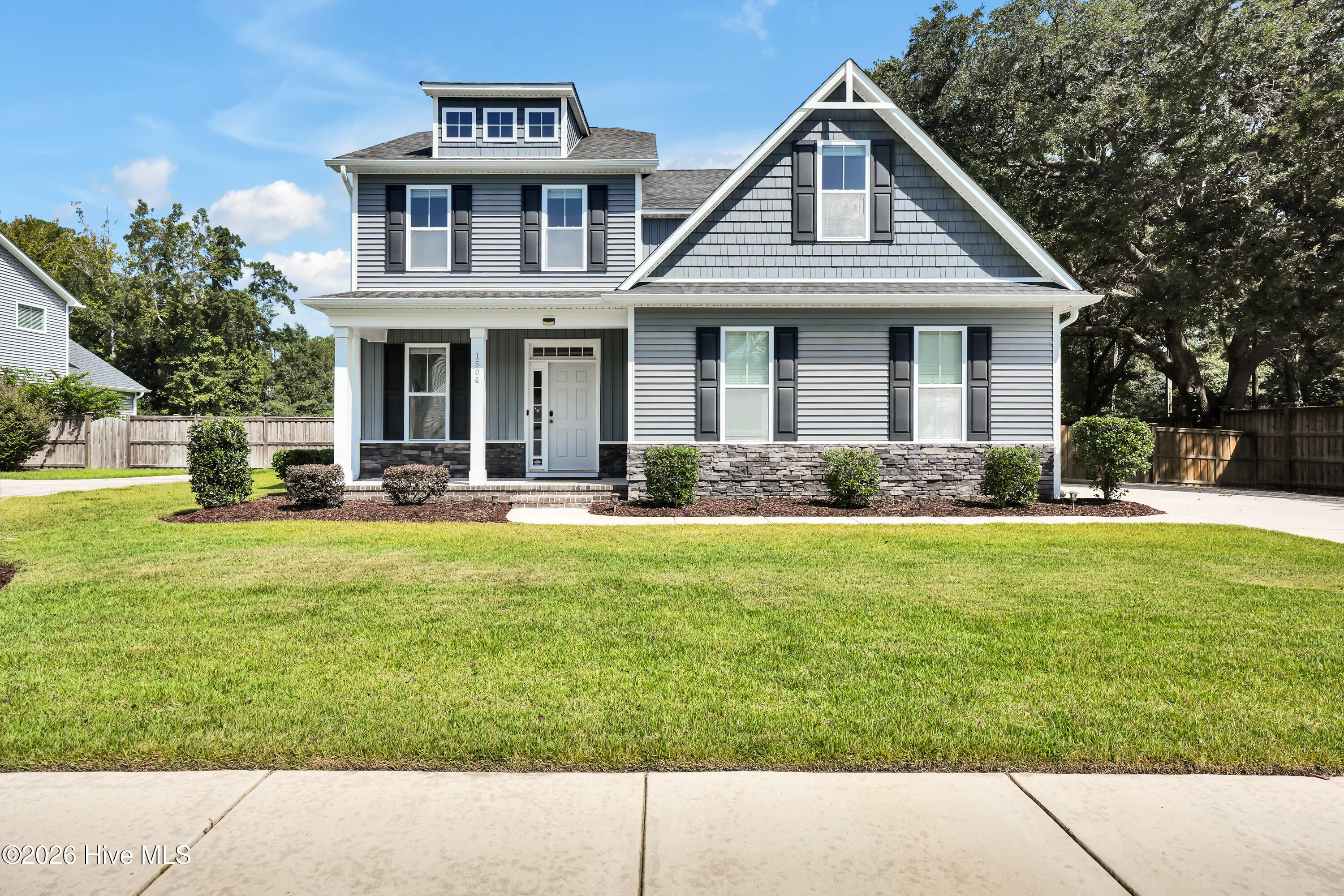 1504 Gatlin Way — photo
