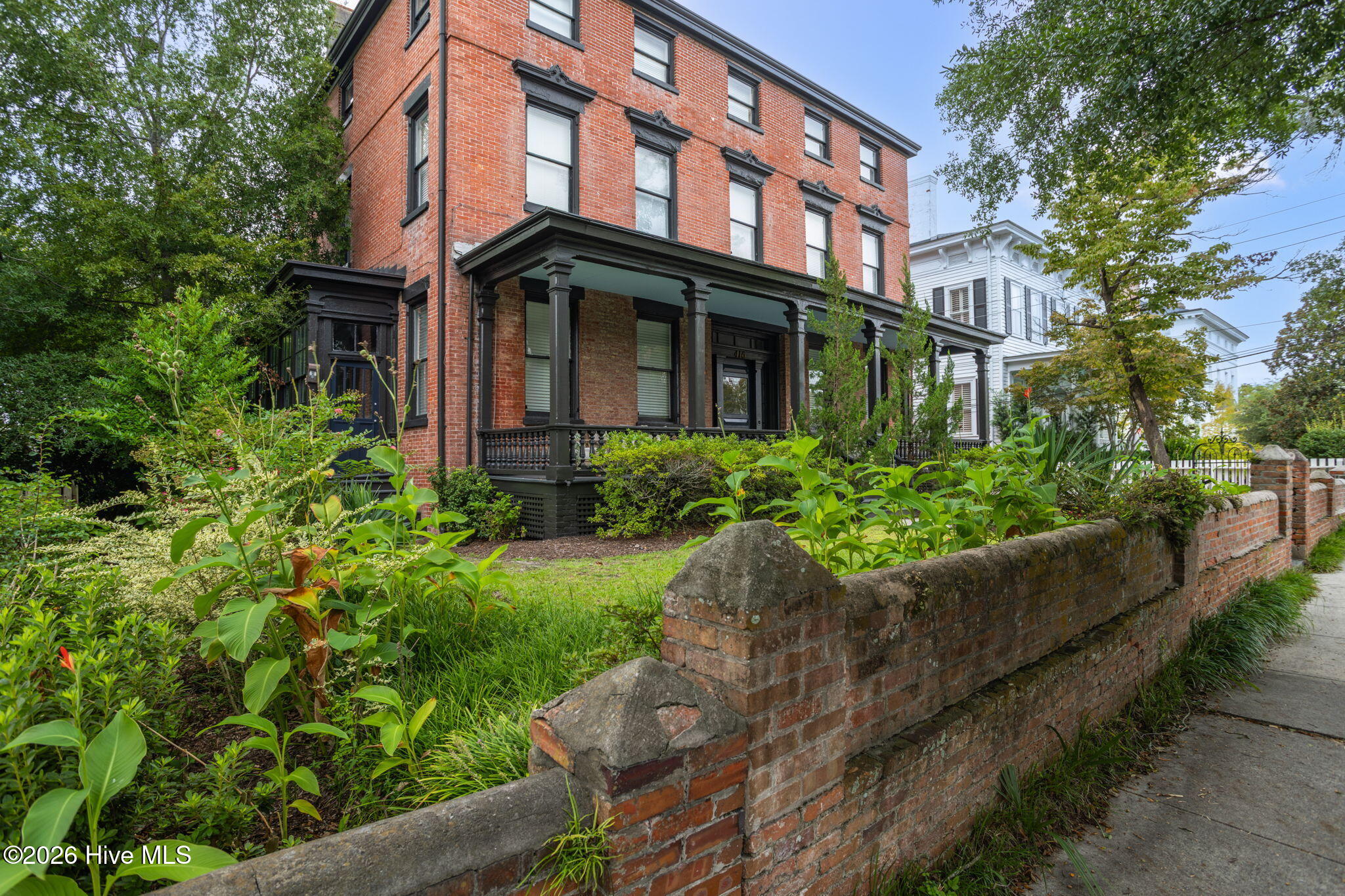 416 S Front Street Apt 3 — photo