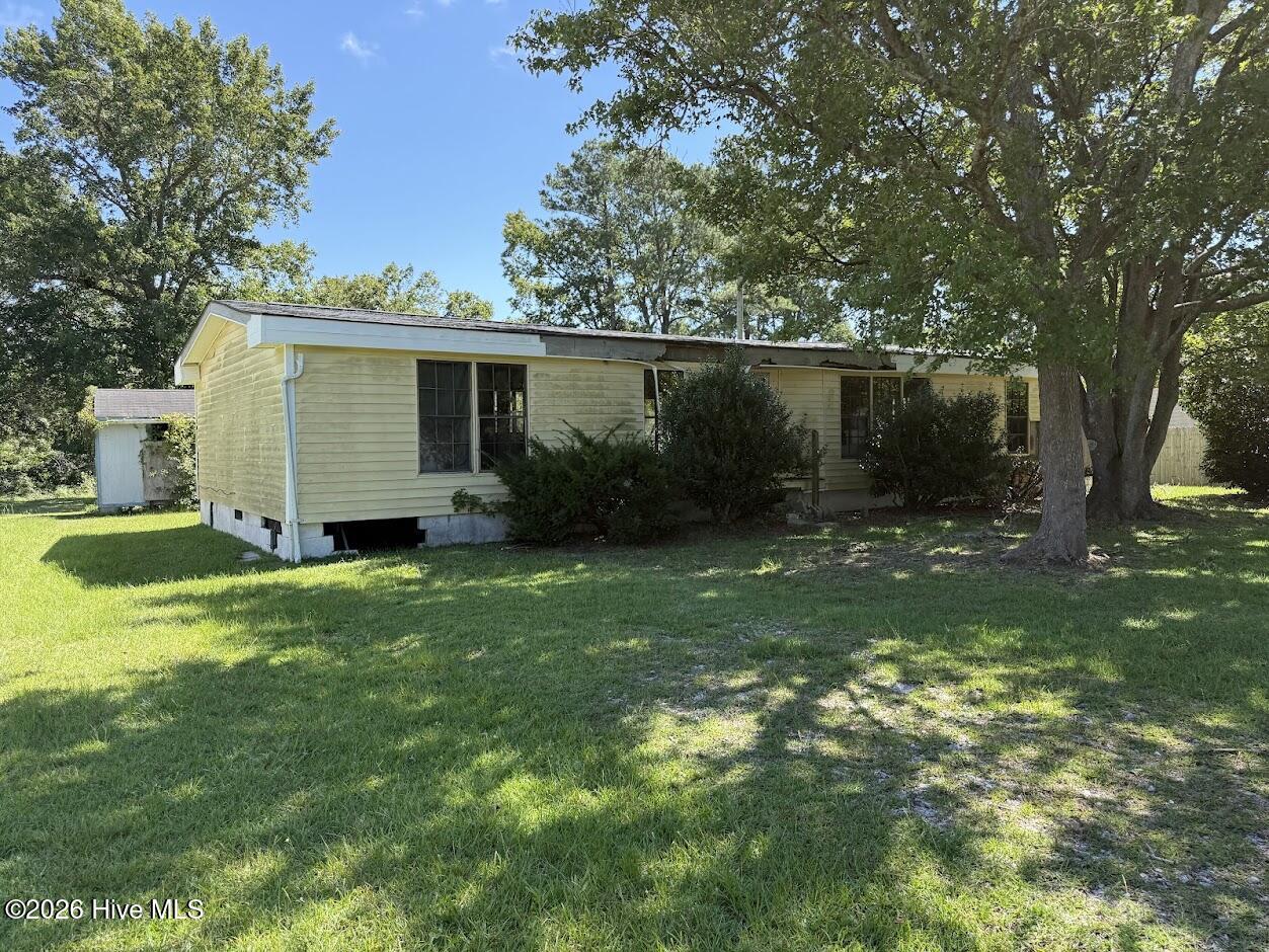 255 Hilltop Road — photo