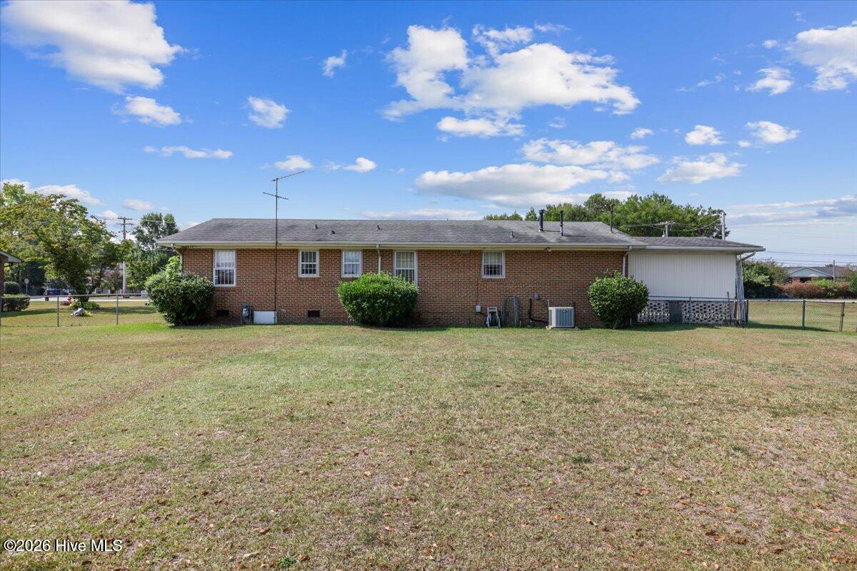 1719 Lipscomb Road E, Wilson, NC 27893 — photo 2