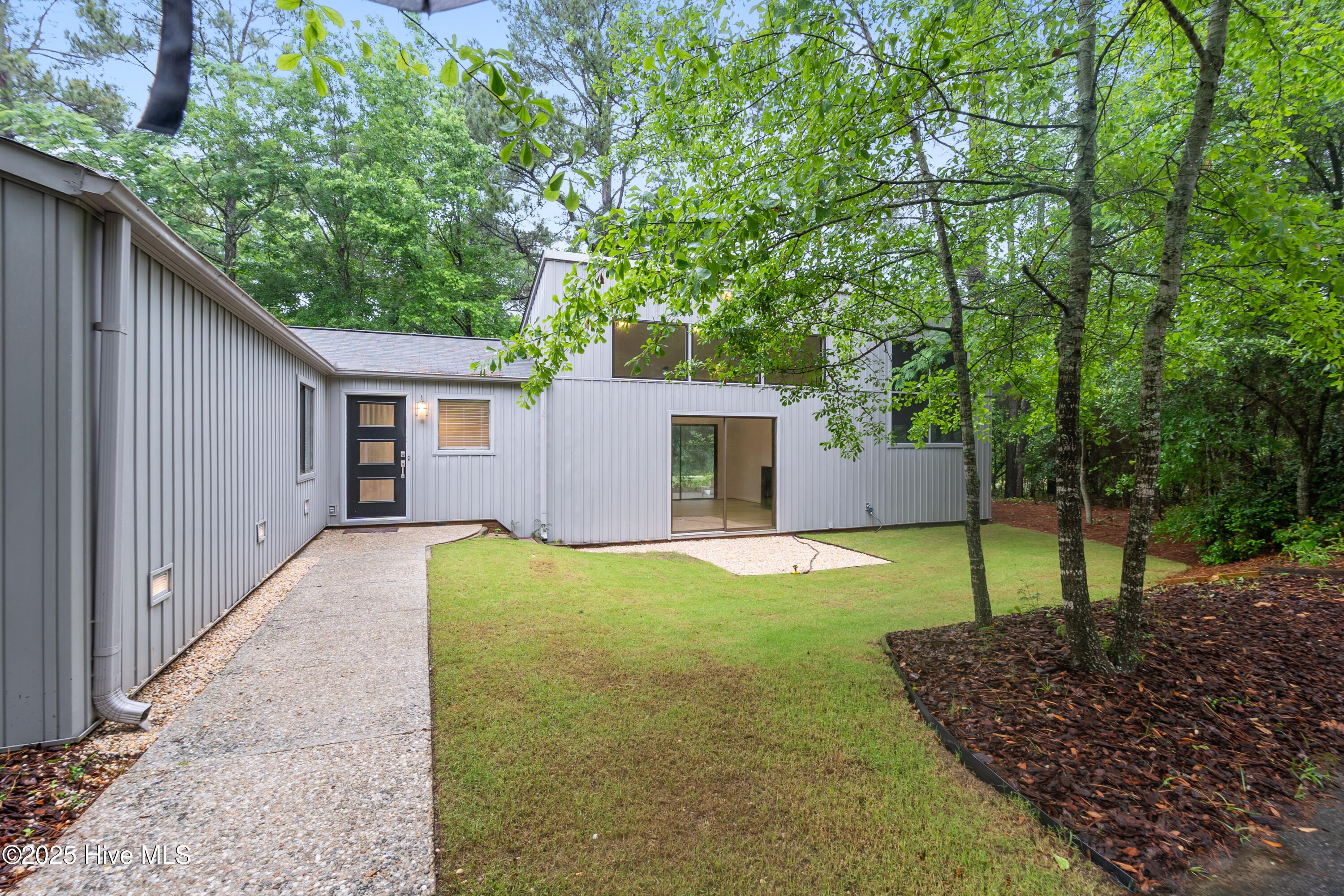 916 Rays Bridge Road — photo