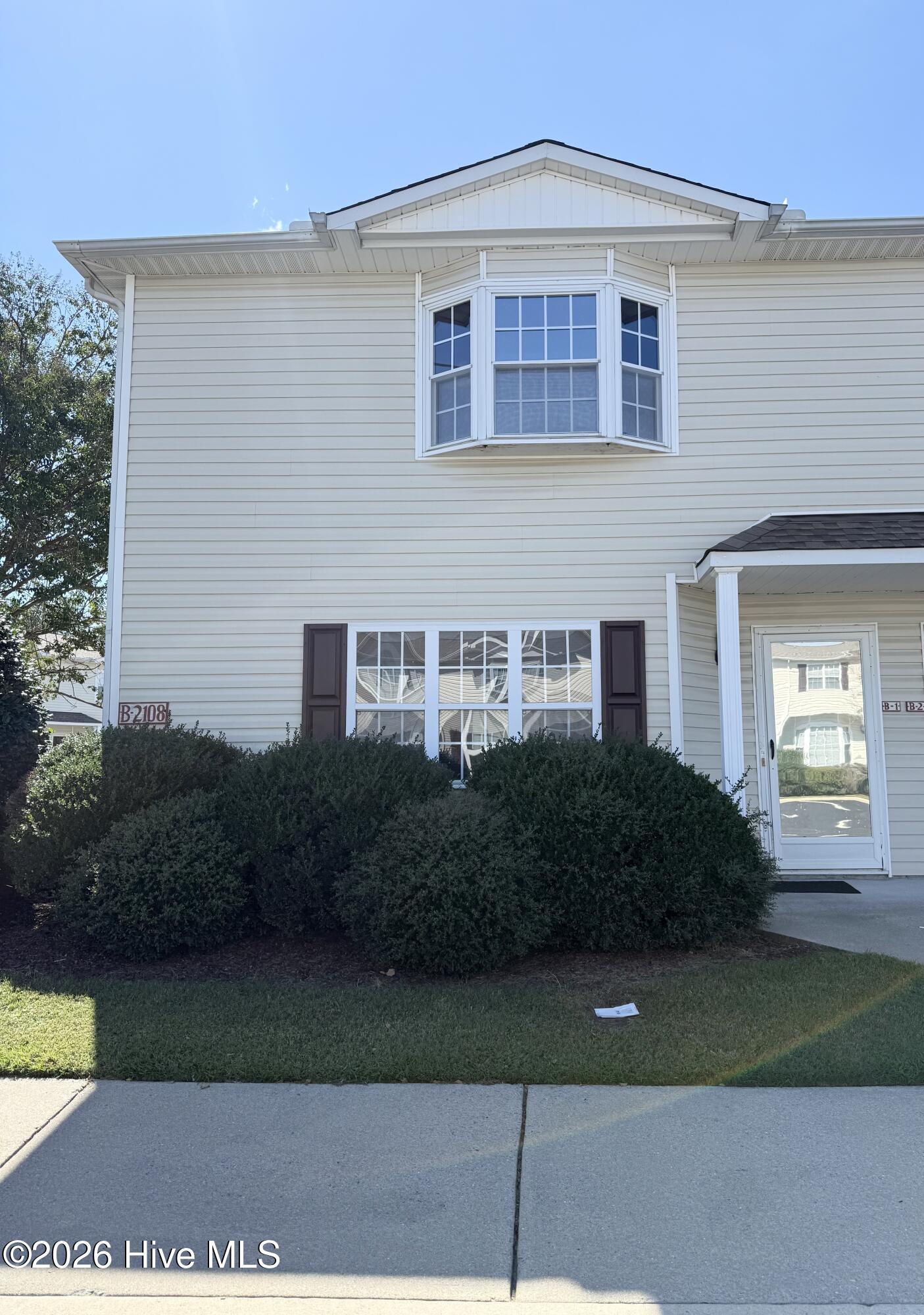 2108 Flagstone Court B1 — photo