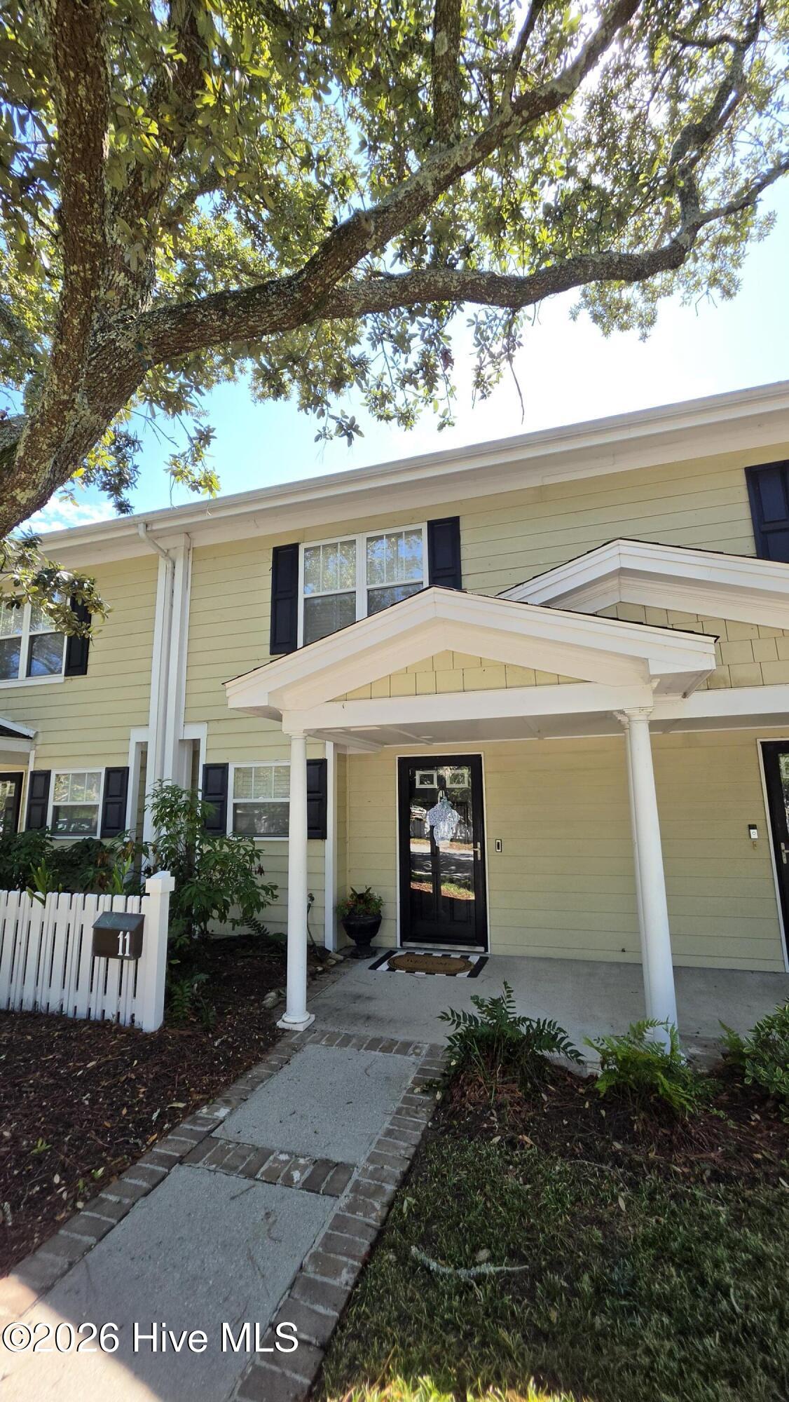 1310 Ann Street — photo